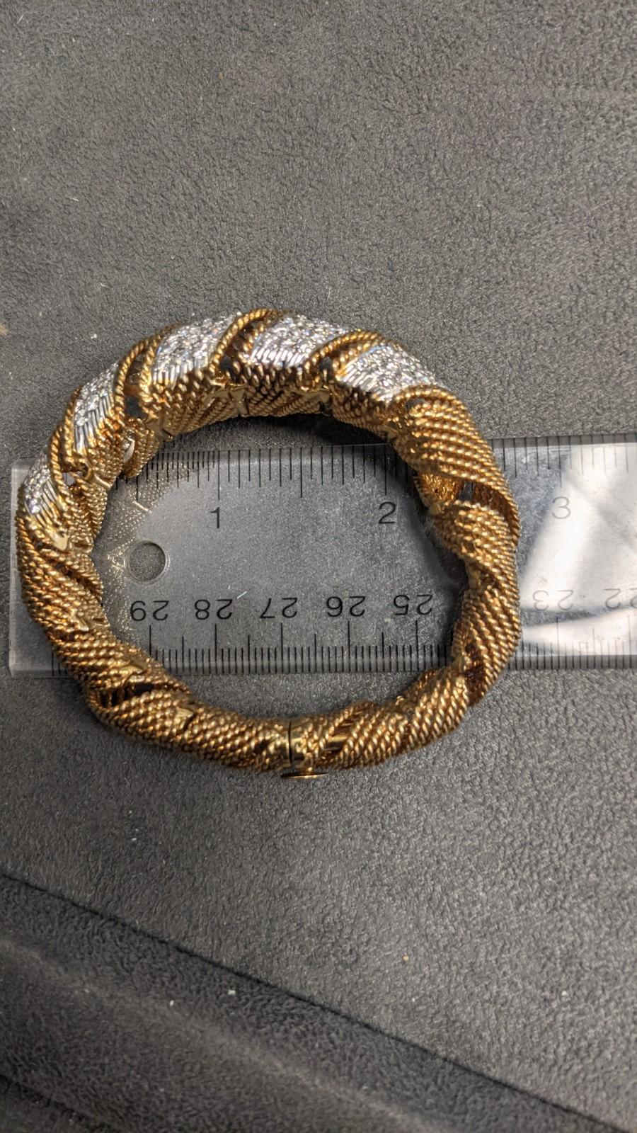 Vintage 18k Yellow Gold Diamond Bracelet with 8.85cttw of Diamonds 5