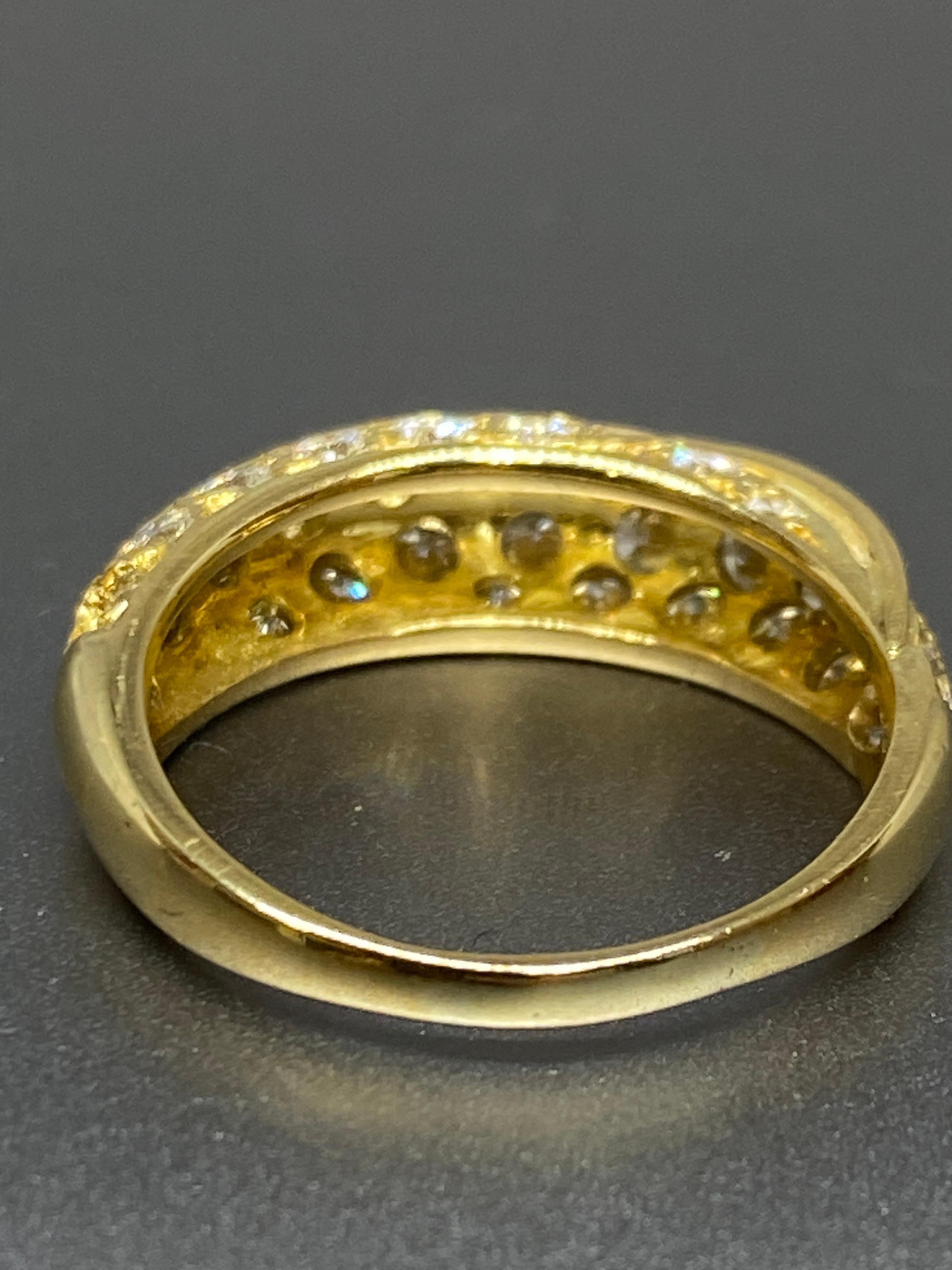 Vintage 18k Yellow Gold & Diamond Crossover Ring Band For Sale 7
