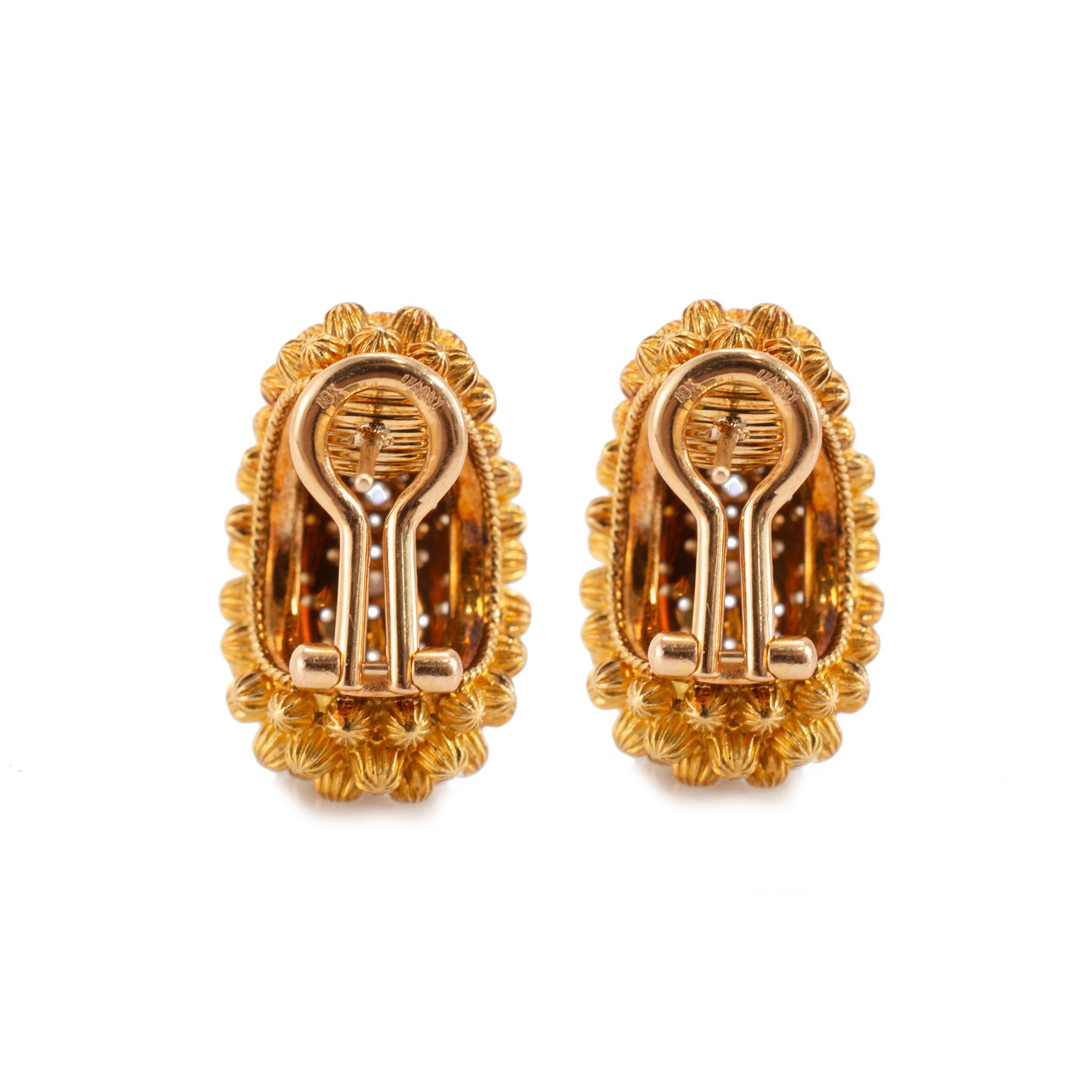 Round Cut Vintage 18K Yellow Gold Diamond Domed Beaded Design Clip on Dangle Earrings For Sale