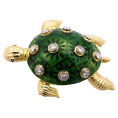 Vintage 18K Yellow Gold Diamond Green Enamel Turtle Brooch