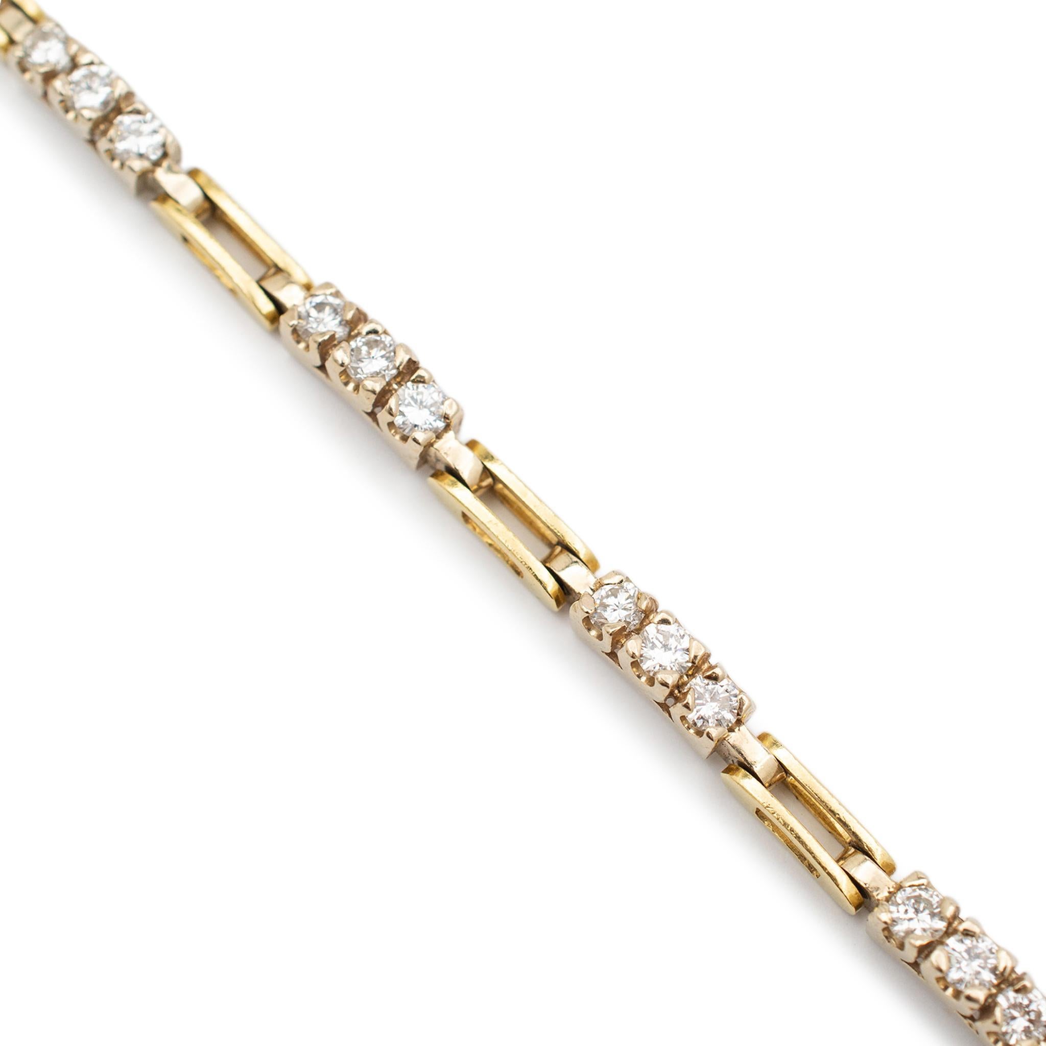 <p>Gender: Ladies</p>
<p>Metal Type: 18K Yellow Gold</p>
<p>Length: <strong></strong>7.50 Inches</p>
<p>Width: 3.45 mm</p>
<p>Weight: 14.00 grams.</p>
<p>18K yellow gold diamond link bracelet. Engraved with 