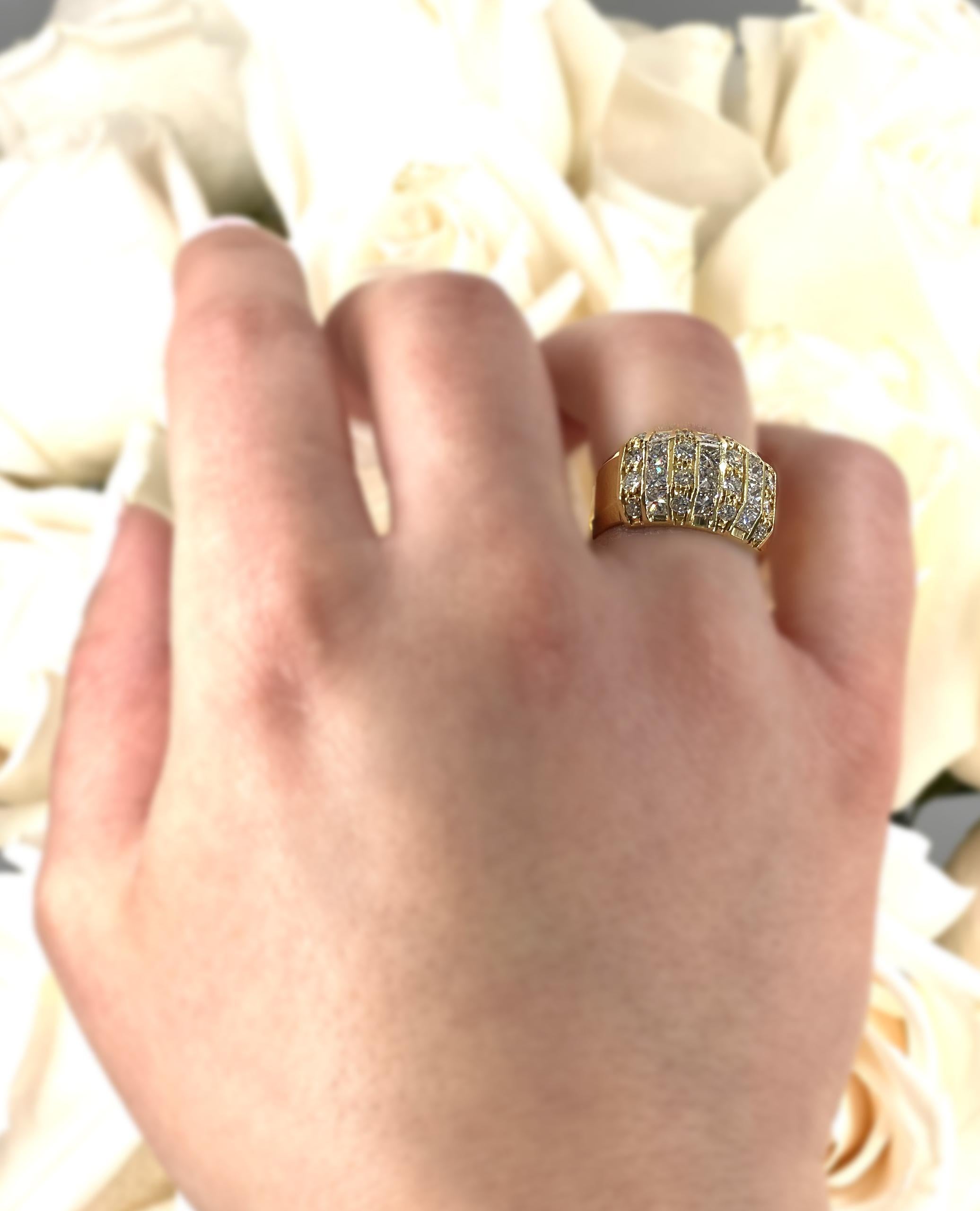Vintage 18k Yellow Gold Multi Row Ring with Princess Cut and Round Diamonds For Sale 1