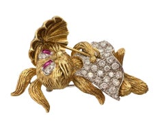 Broche Conejito Vintage Oro Amarillo 18k Diamante Rubí
