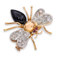 Vintage 18k Yellow Gold Diamond Ruby & Onyx Bee Brooch