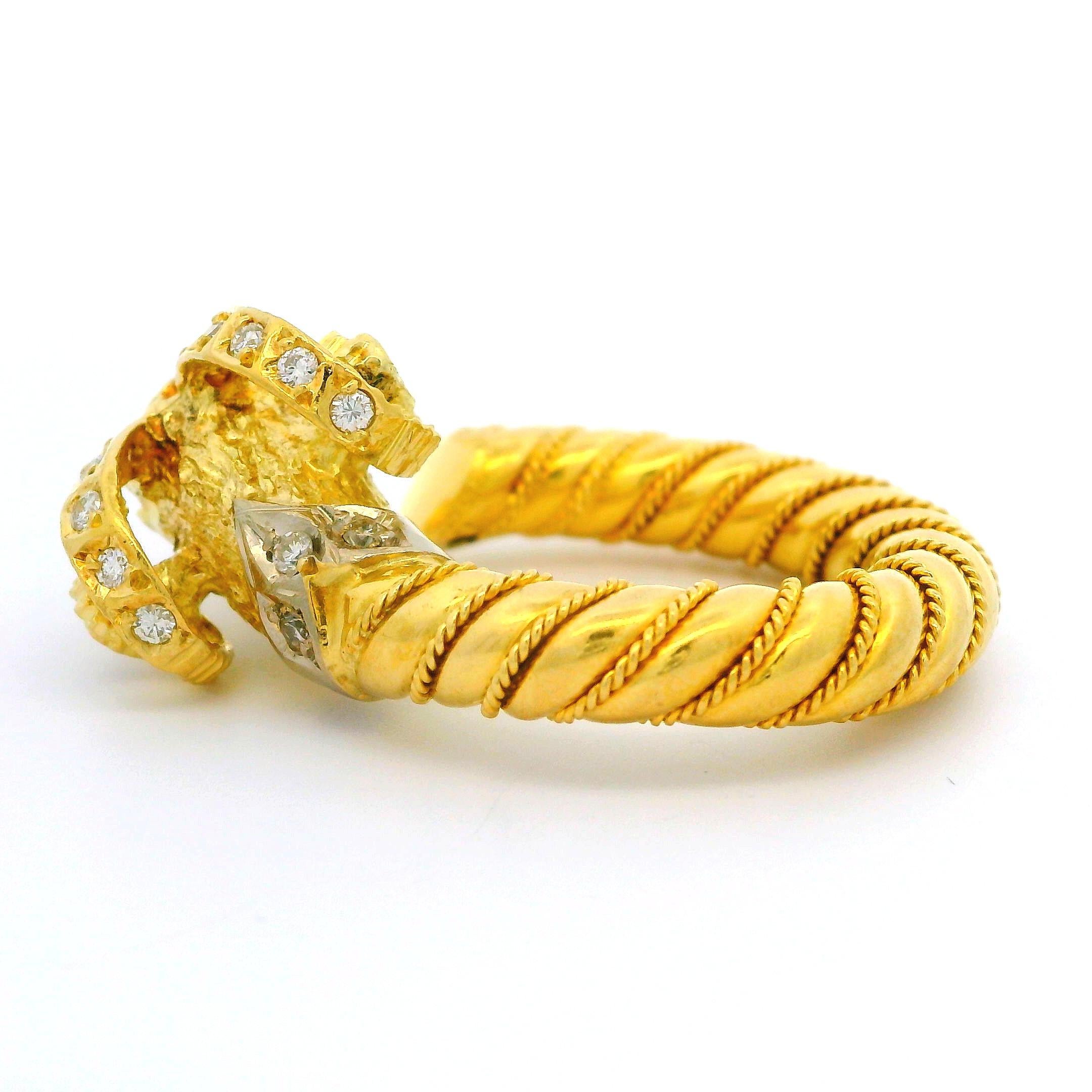 Vintage 18k Yellow Gold Diamond & Ruby Twisted Wire Detailed Ram's Head Ring For Sale 3