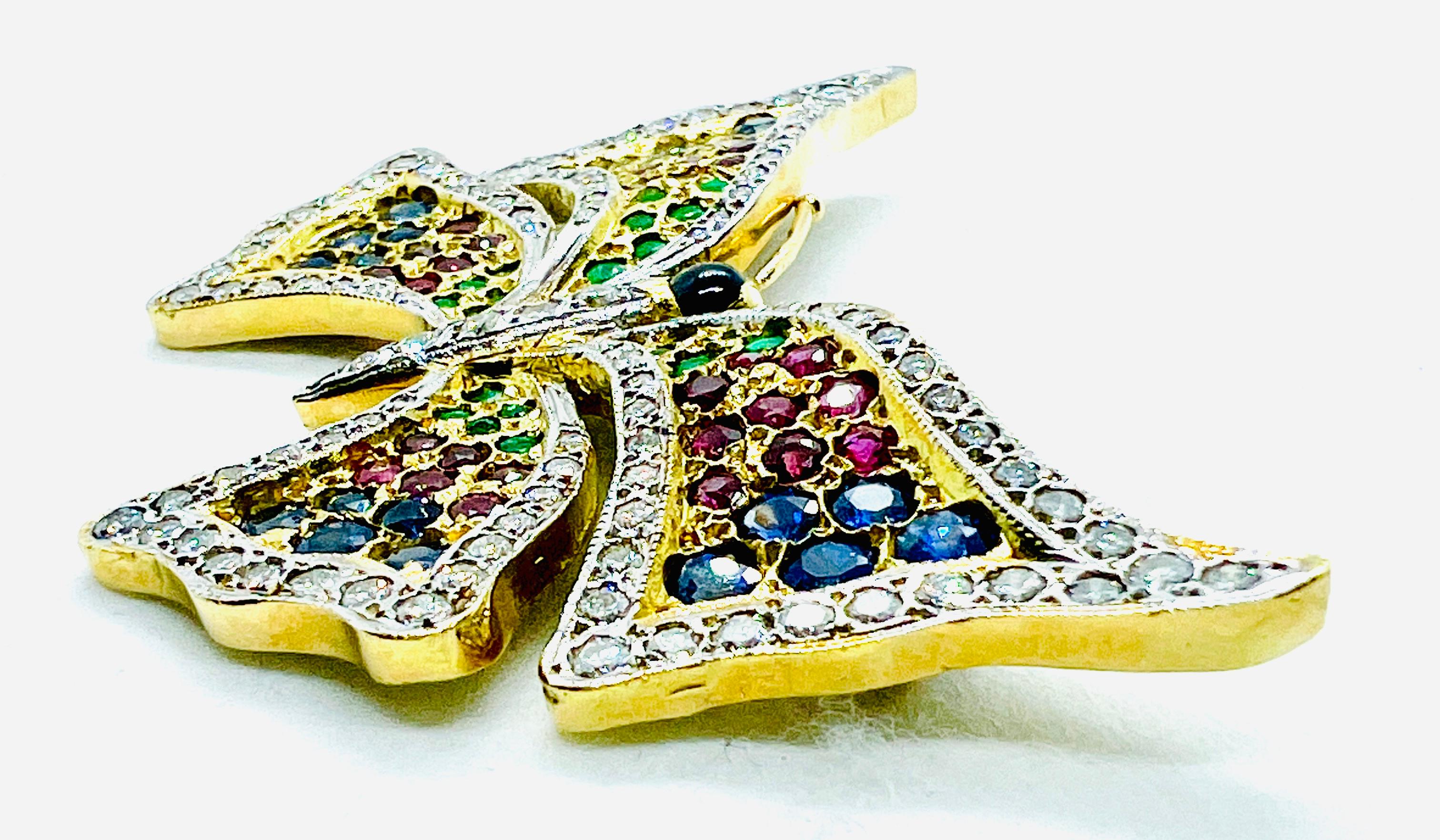 Vintage 18K yellow Gold, Diamond, Sapphire, Ruby & Emerald Butterfly Brooch   In Excellent Condition For Sale In Birmingham, AL
