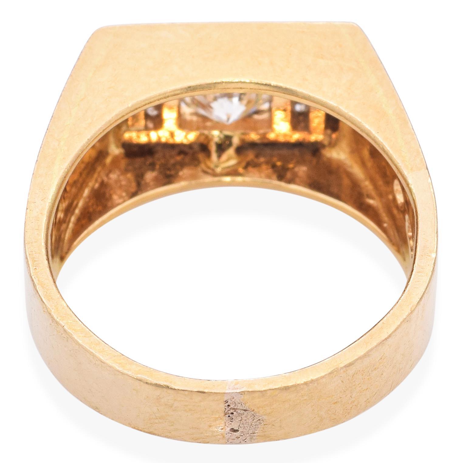 Donna Anello con diamante d'epoca in oro giallo 18 ct. in vendita