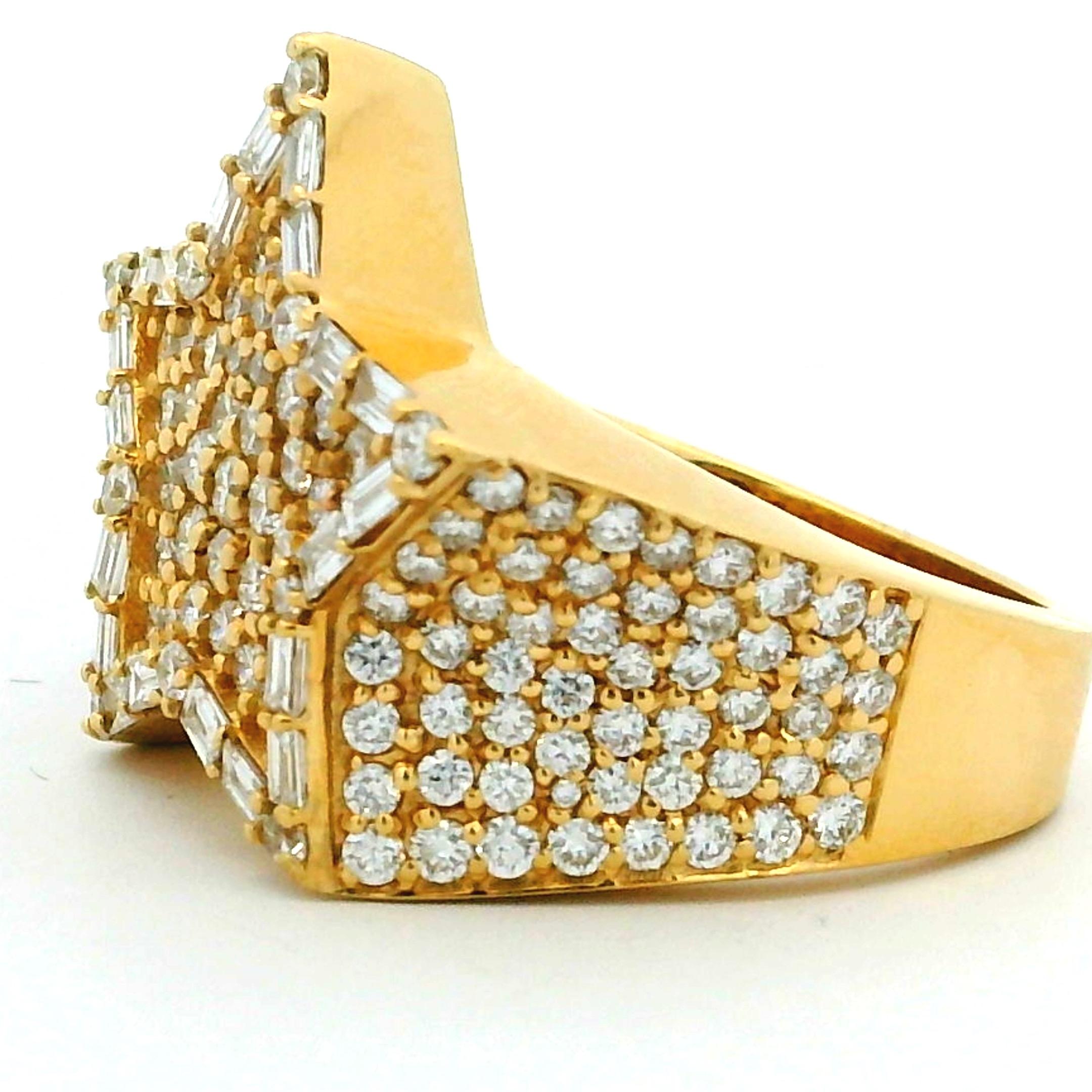 Vintage 18K Gelbgold Diamond Star Ring, 3,5 Karat, 1980er-1990er Jahre, Größe 7 im Angebot 1