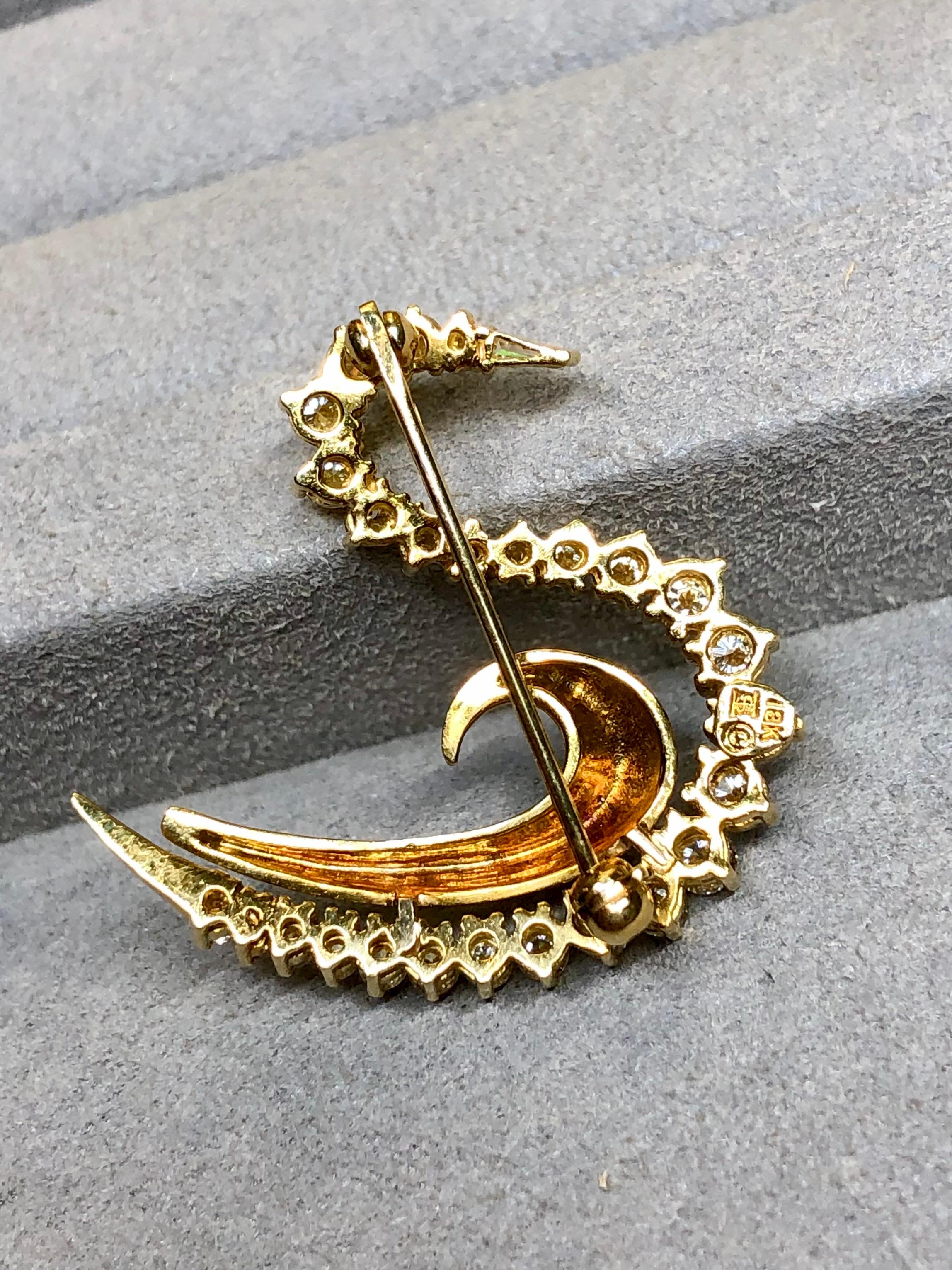 Contemporary Vintage Schanfein & Tamis 18K Yellow Gold Diamond Swan Brooch Pin 1.70ctw G Vs For Sale