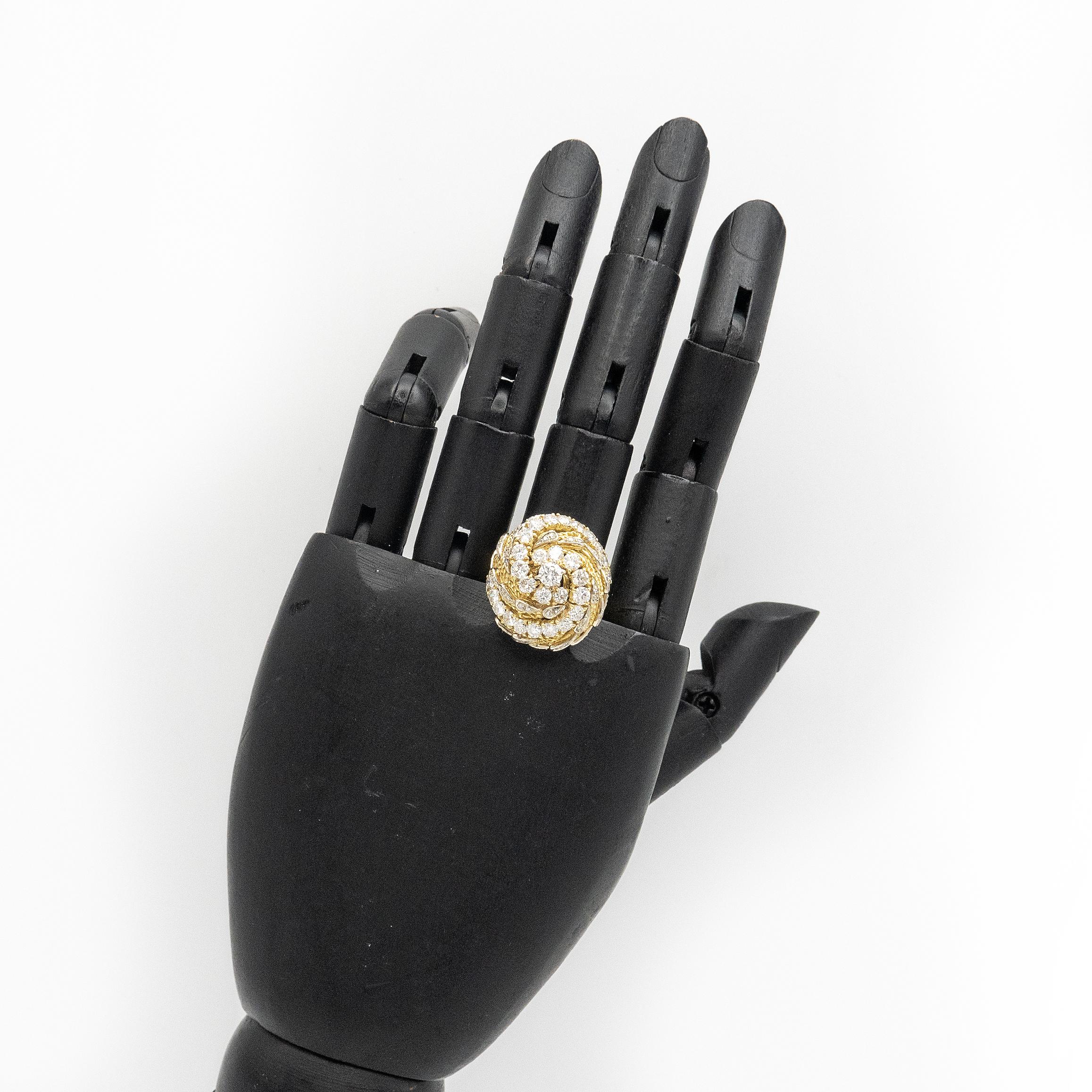 Vintage 18K Yellow Gold Diamond Swirl Cocktail Ring For Sale 5