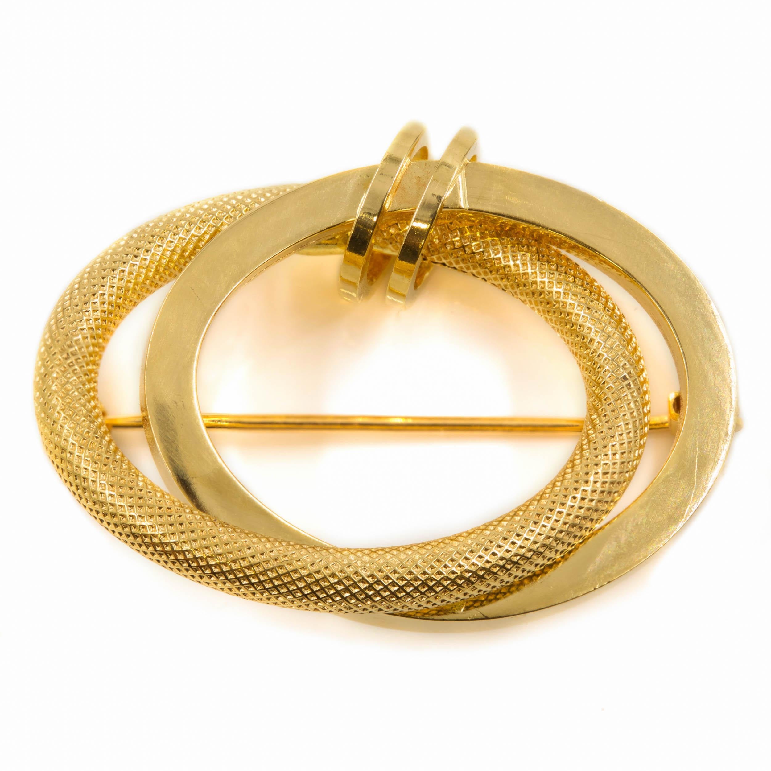 Vintage 18k Yellow Gold Double-Circle Modernist Brooch For Sale 1