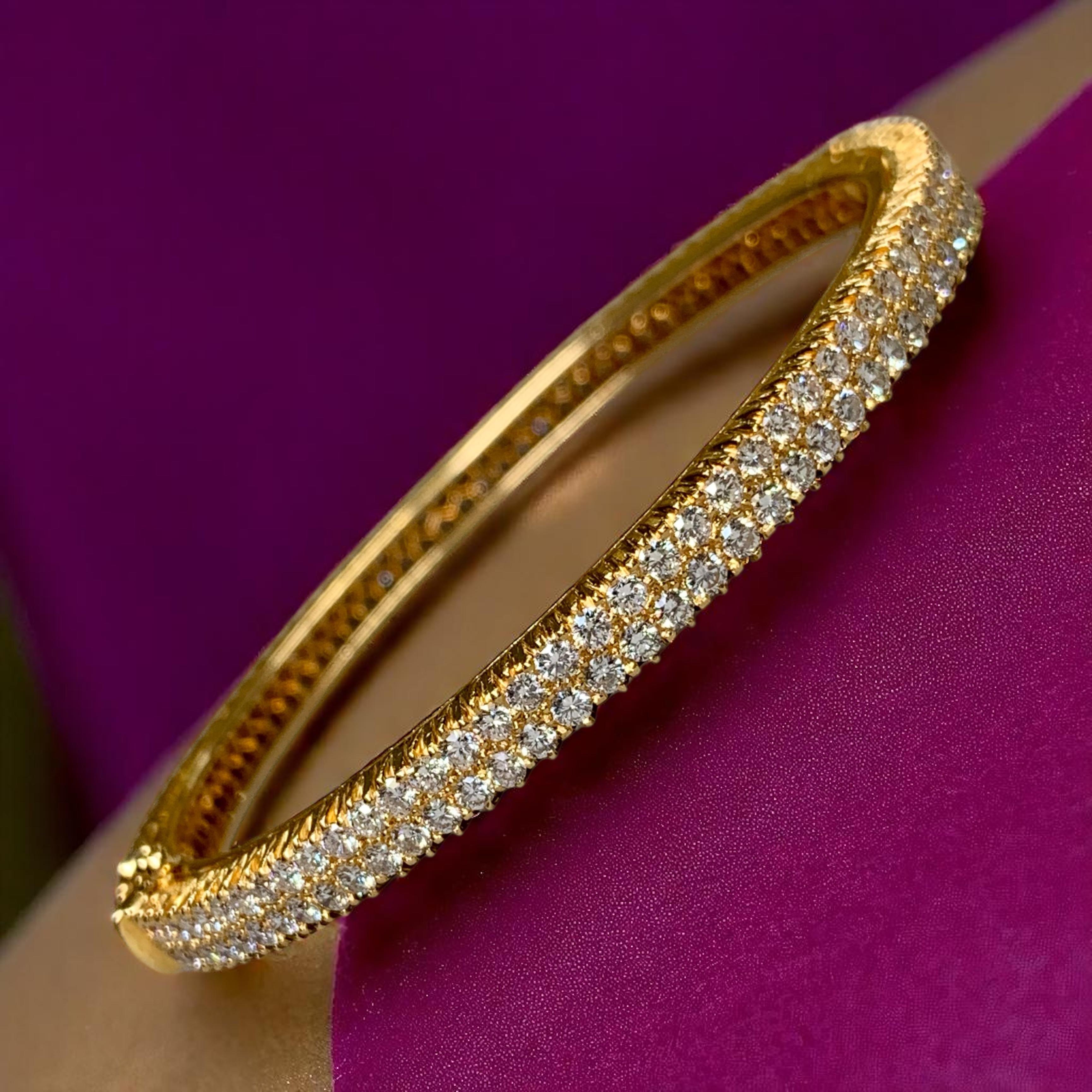 Vintage 18K Yellow Gold Double Row Diamond Cuff Bangle Bracelet 5.50ctw F Vs For Sale 7