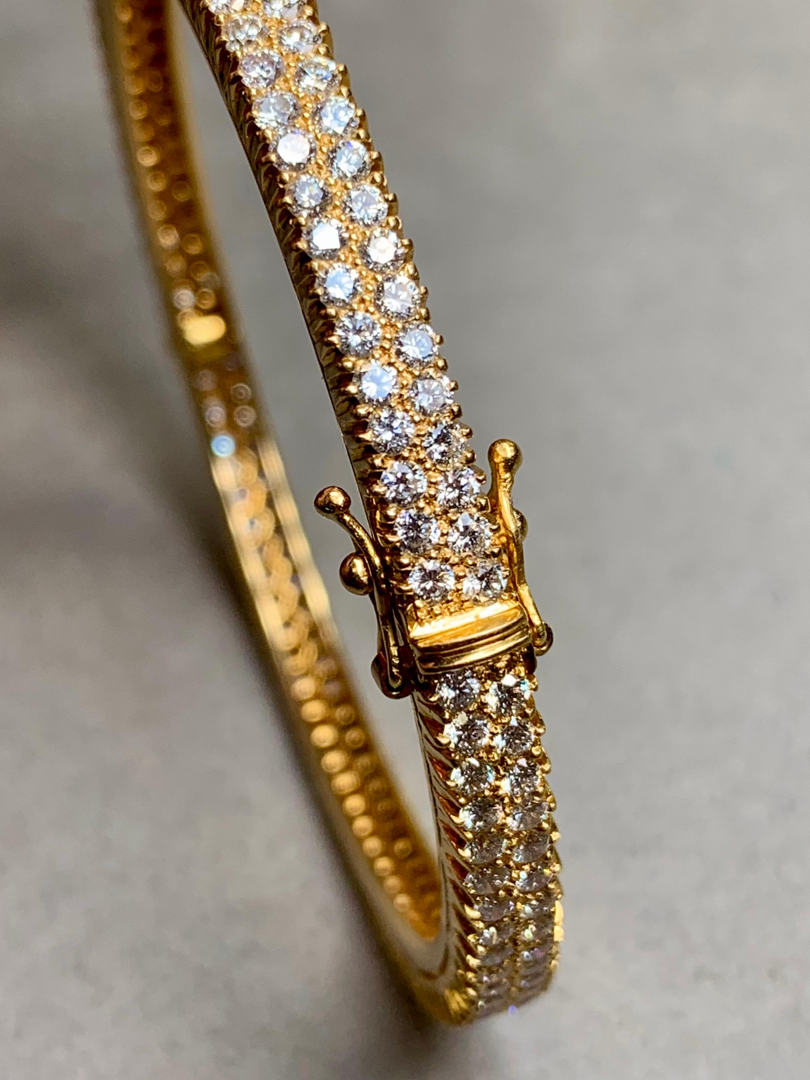 Women's or Men's Vintage 18K Yellow Gold Double Row Diamond Cuff Bangle Bracelet 5.50ctw F Vs For Sale