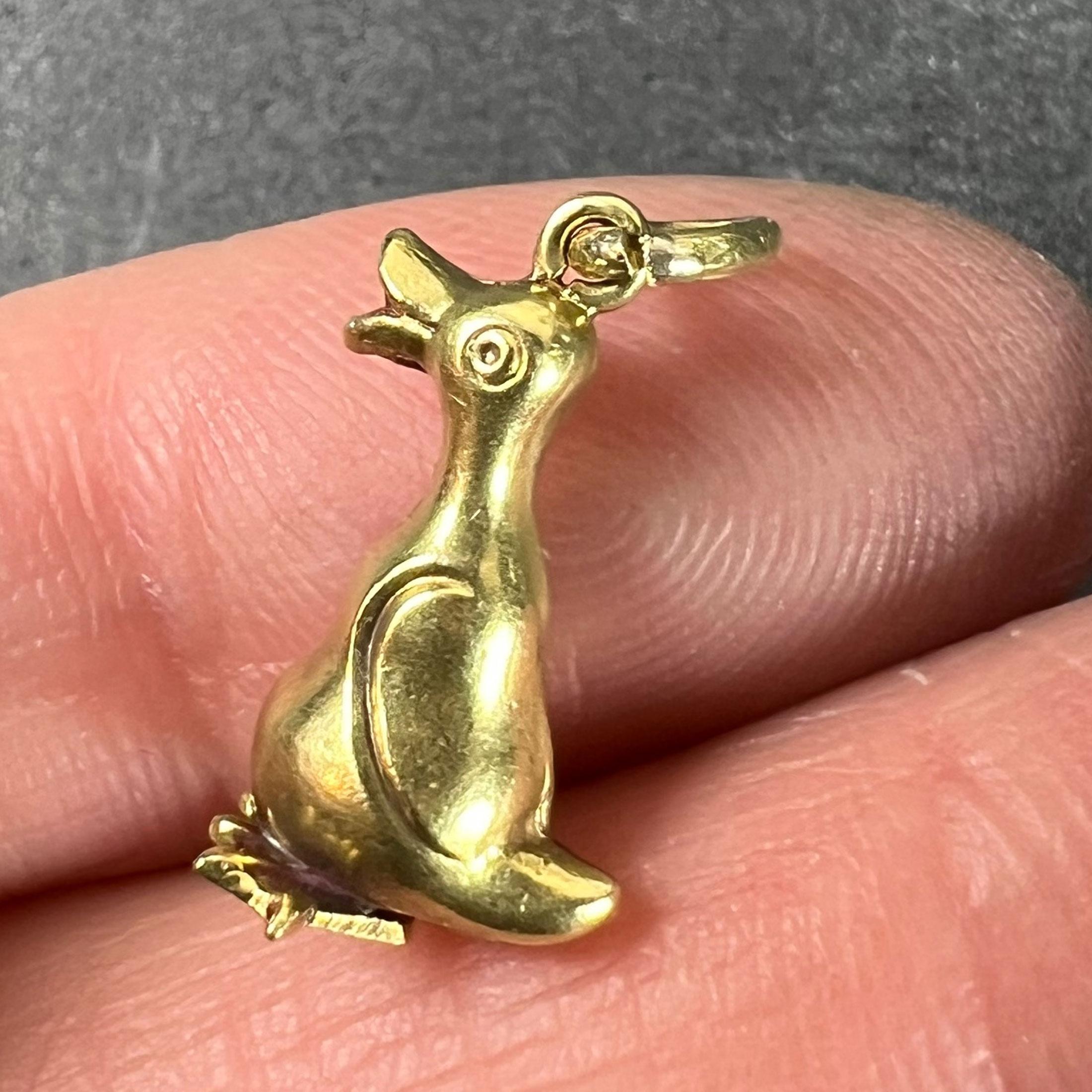 Vintage 18K Yellow Gold Duck Bird Charm Pendant For Sale 3