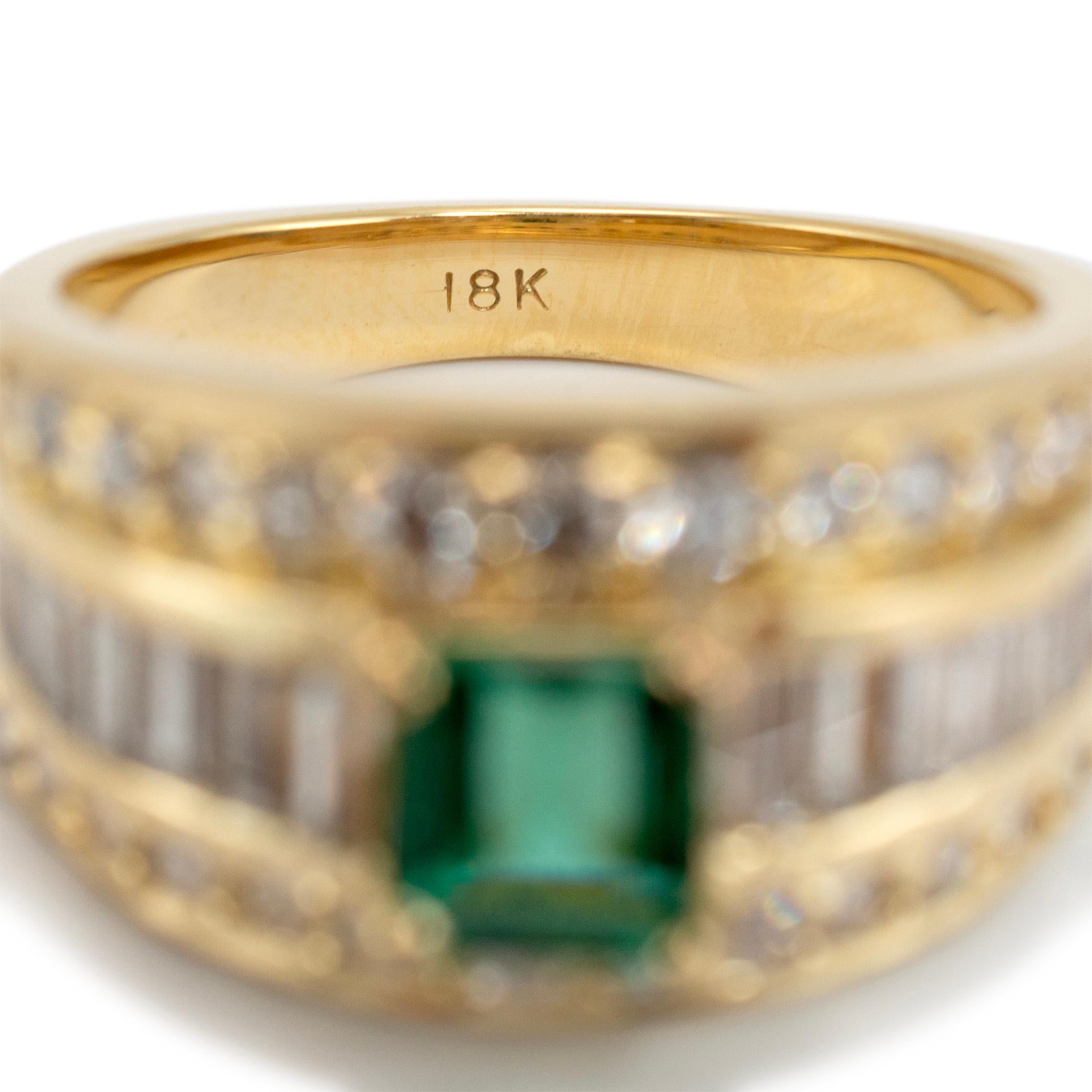 Vintage 18K Yellow Gold Emerald Accented Baguette & Round Diamond Cocktail Ring For Sale 1