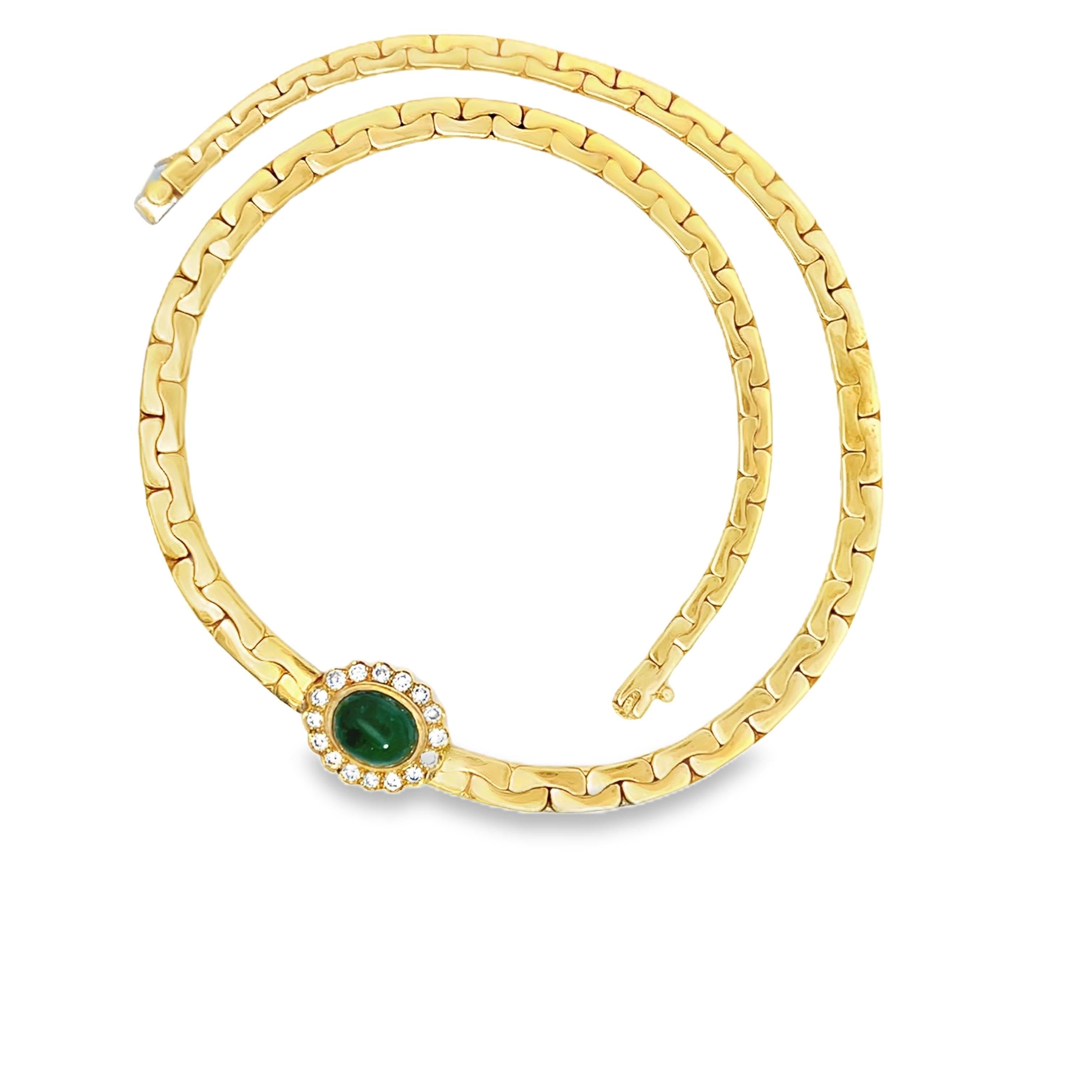 Vintage 18K Yellow Gold Emerald and Diamond Pendant Chain Necklace In Excellent Condition For Sale In Beverly Hills, CA