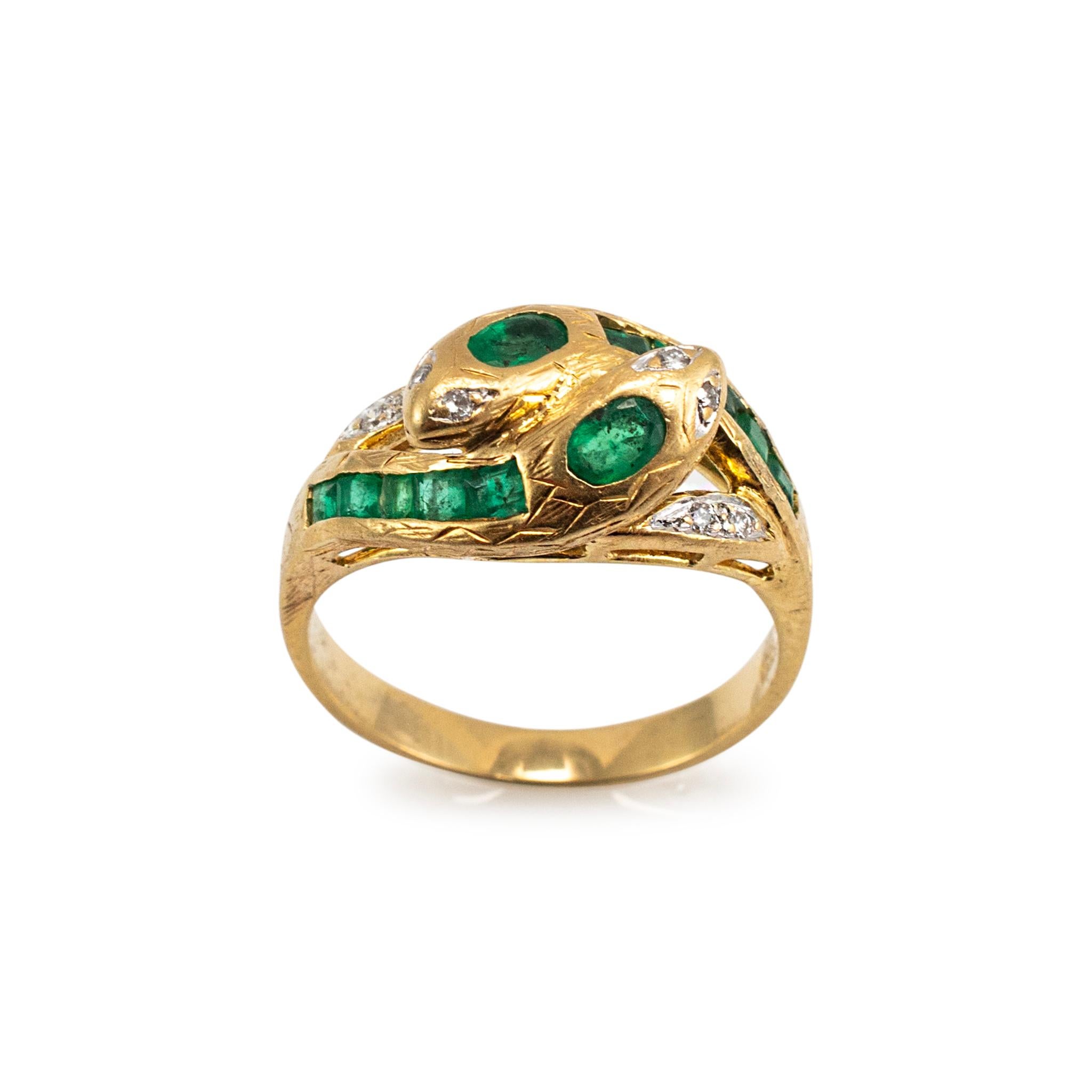 Oval Cut Vintage 18K Yellow Gold Emerald Diamond Bypass Double Snake Cocktail Ring For Sale