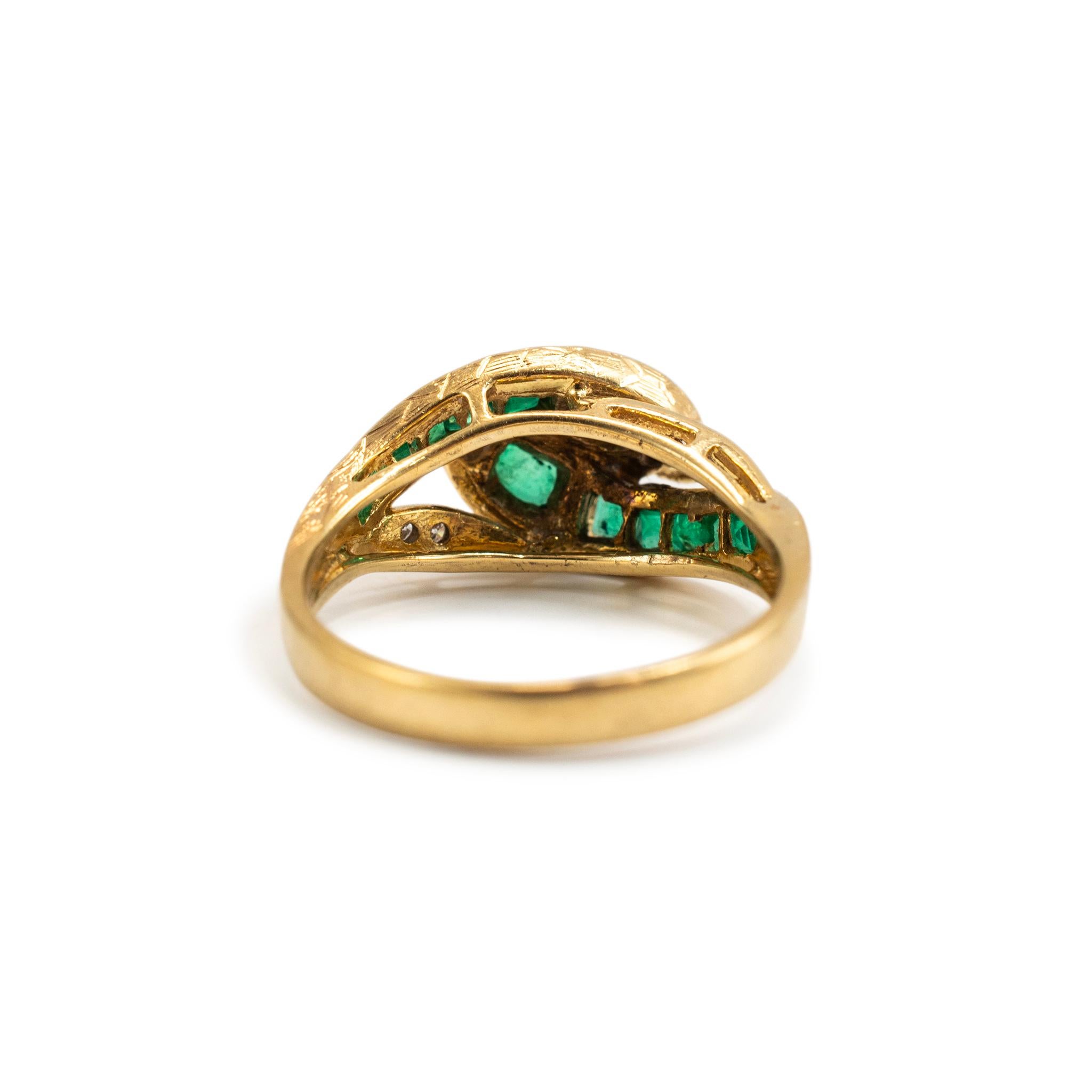 Vintage 18K Yellow Gold Emerald Diamond Bypass Double Snake Cocktail Ring For Sale 1