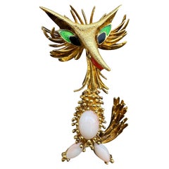 Vintage 18K Yellow Gold Enamel and Coral Bird Brooch