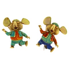 Vintage 18K Yellow Gold Enamel Brooch Topo Gigio