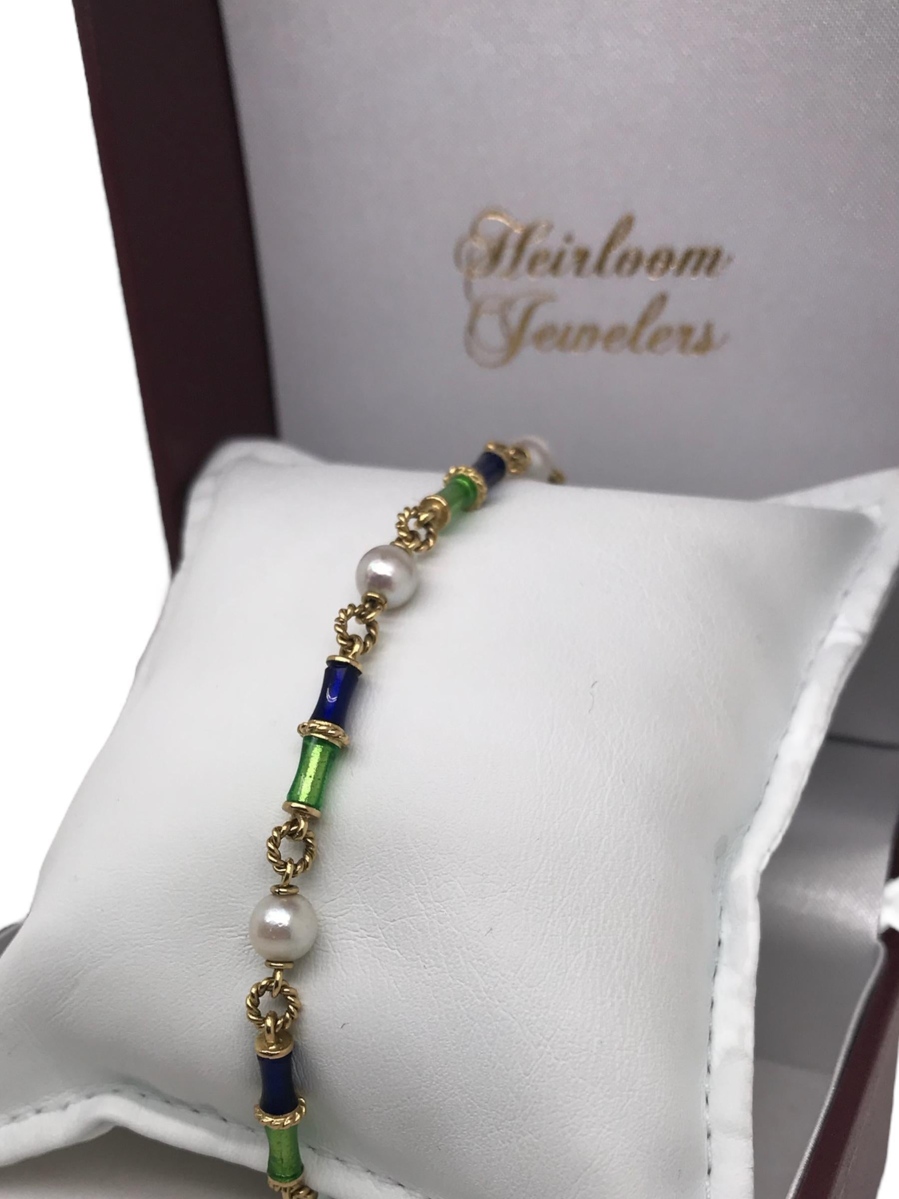 Vintage 18K Yellow Gold Enamel & Pearl Bracelet In Excellent Condition In Montgomery, AL