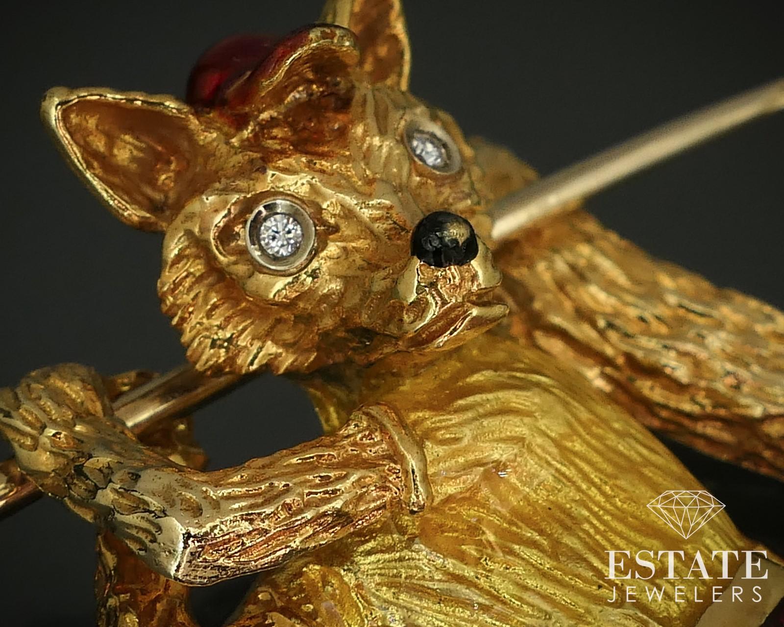 Round Cut Vintage 18k Yellow Gold Enameled Fox Golf Natural Diamond Brooch i15772 For Sale