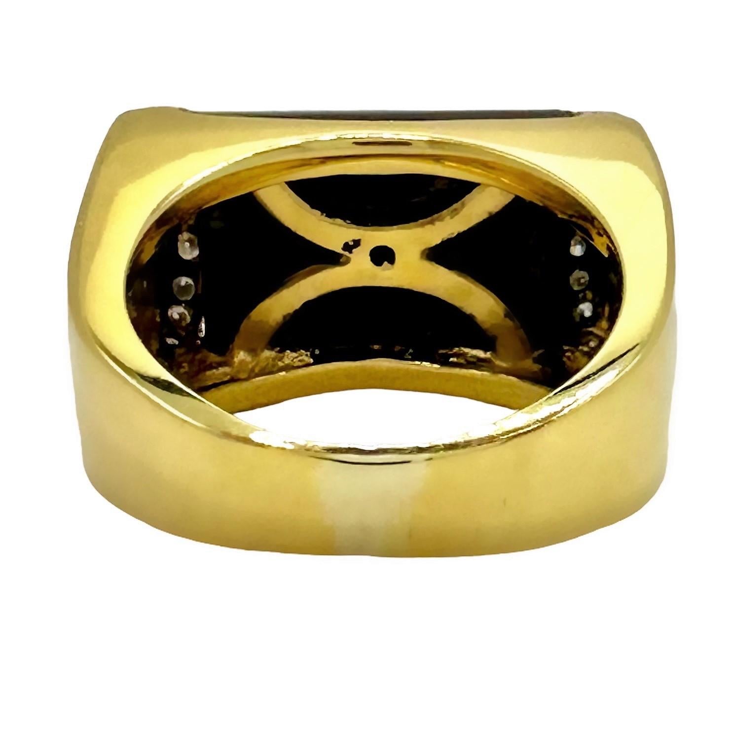 Brilliant Cut Vintage 18k Yellow Gold, Faceted Onyx and Diamond, American Fashion Ring For Sale