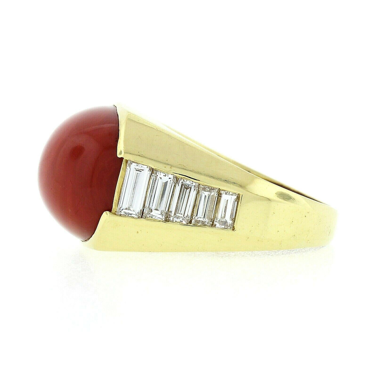Vintage 18 Karat Gold Fine GIA Cabochon Orangy Red Coral Baguette Diamond Ring For Sale 1
