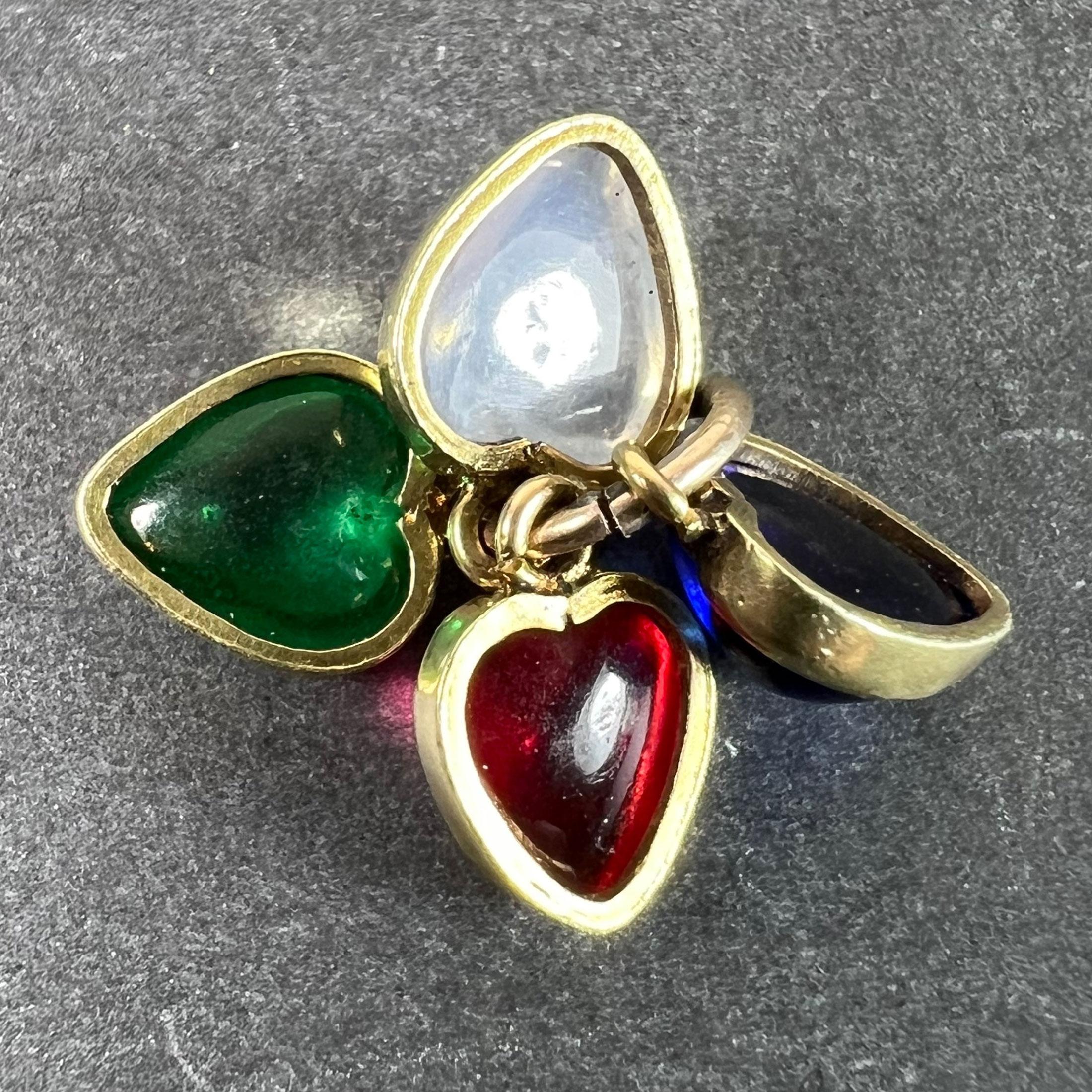 Pendentif à breloques en or jaune 18K avec quatre coeurs d'amour en pâte de verre Bon état - En vente à London, GB