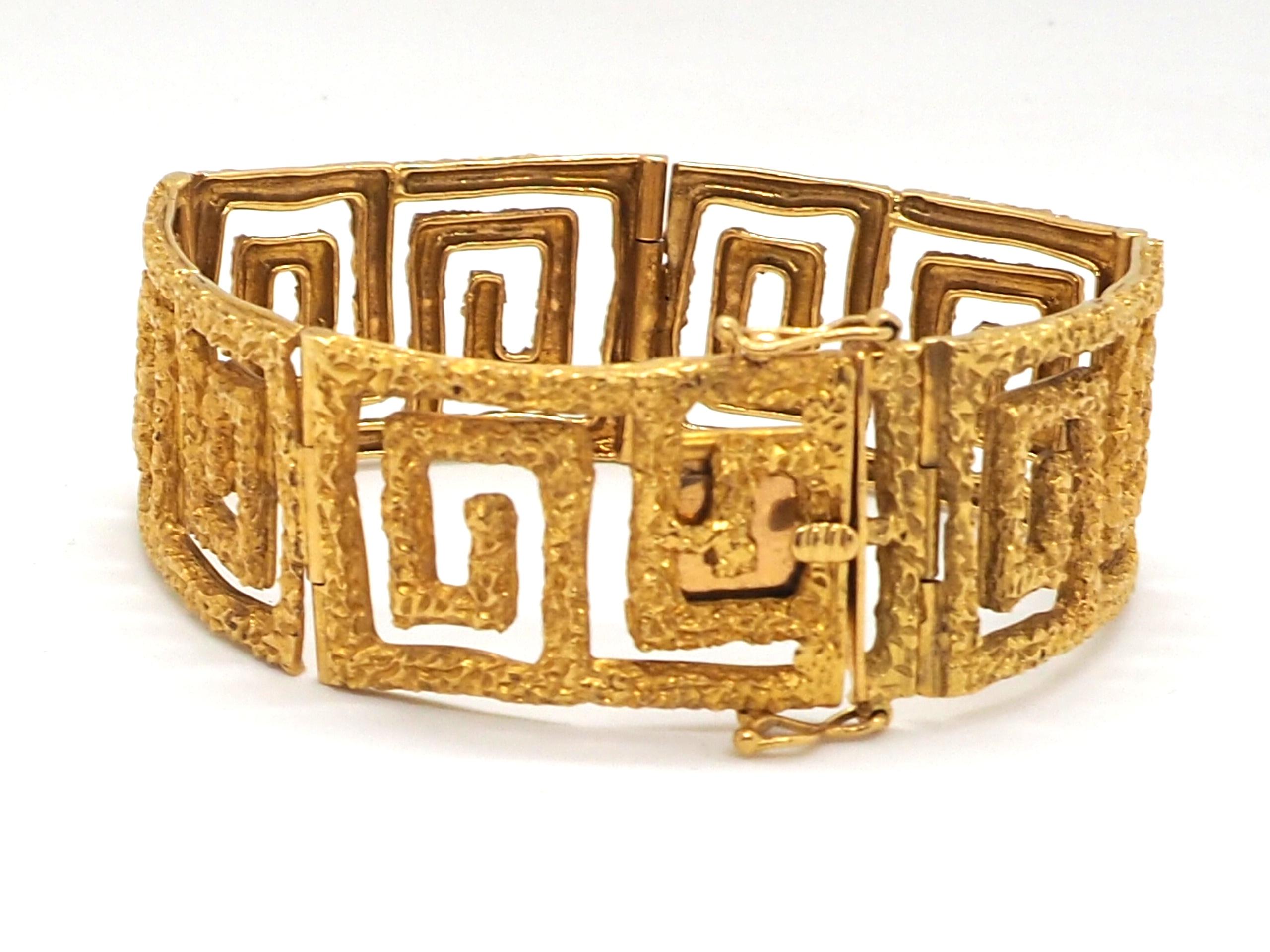 Classical Greek Vintage Bracelet 18 Karat Yellow Gold Greek Fret Design Bracelet For Sale