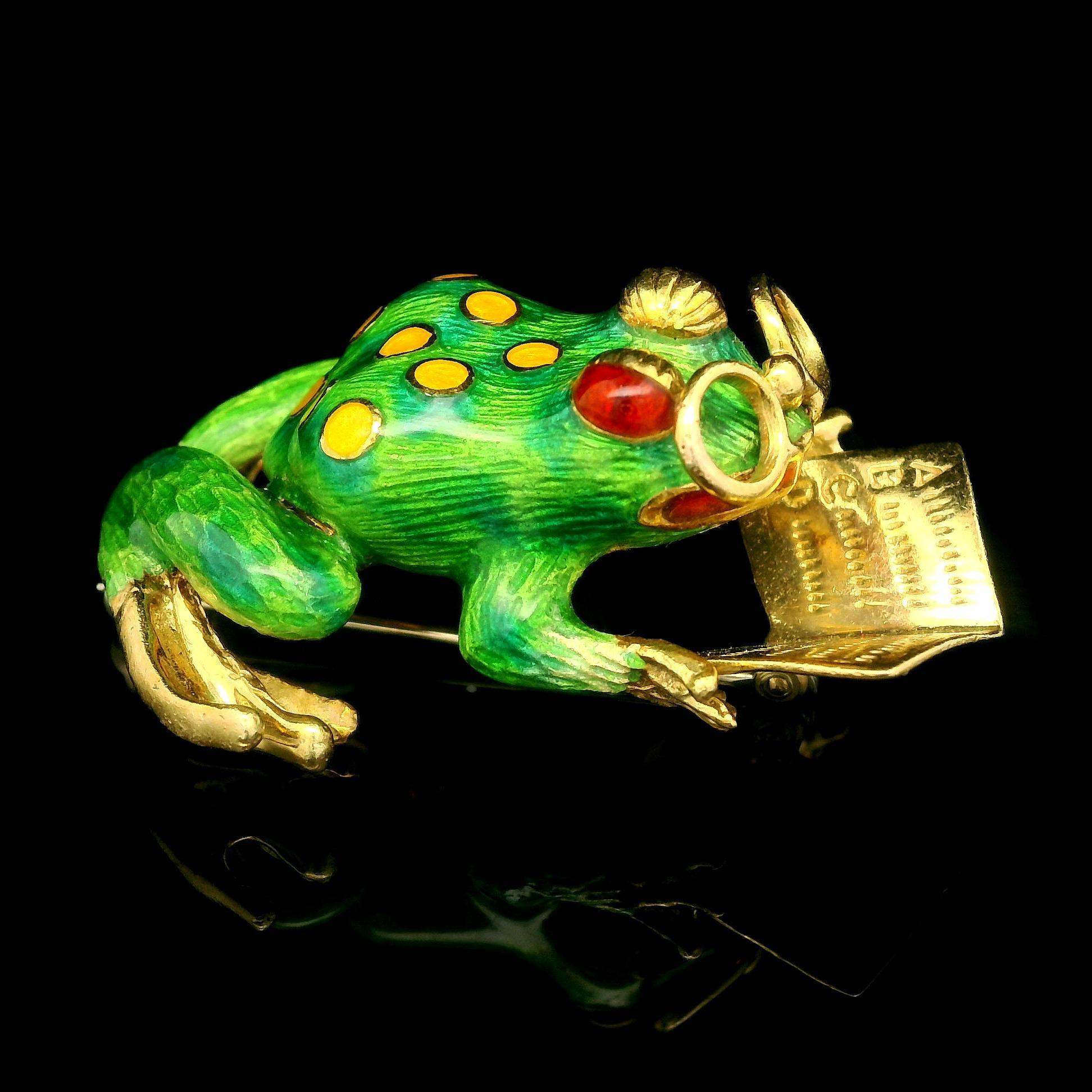 Spilla vintage in oro giallo 18k Greene & Greene Spot smaltata con rana da lettura in vendita 6