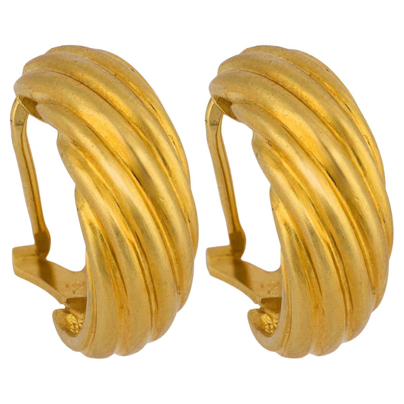 Vintage 18k yellow gold half hoop earrings For Sale
