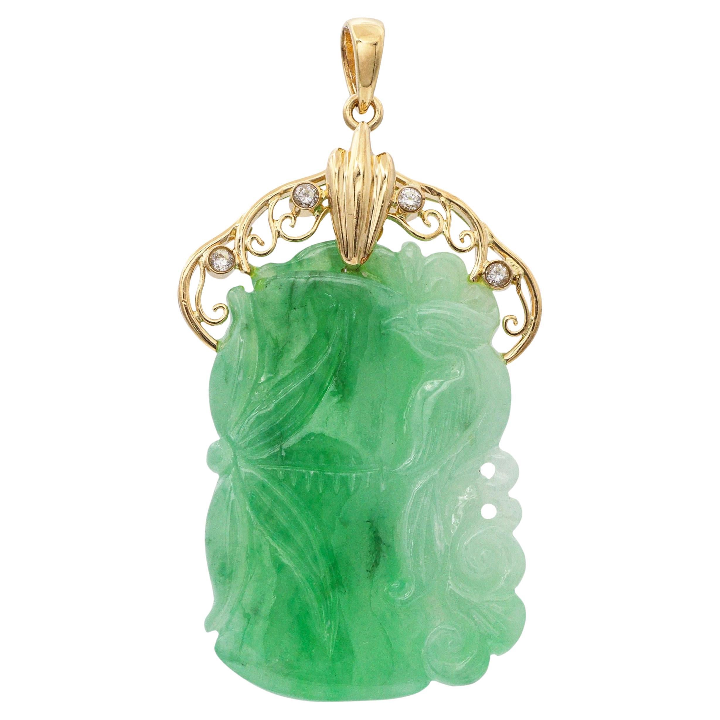 Vintage 18k Yellow Gold Hand Carved Jade & Diamond Bird Bamboo Pendant For Sale