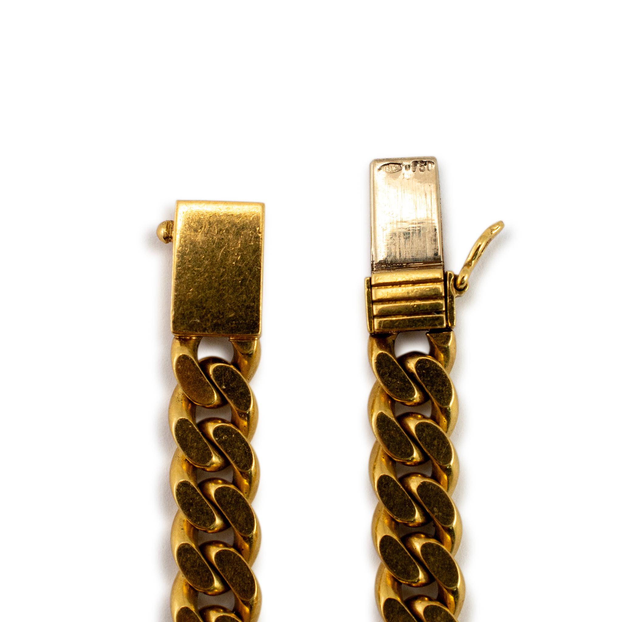 Vintage 18K Yellow Gold Hand Crafted Portrait Station Chain Necklace For Sale 6