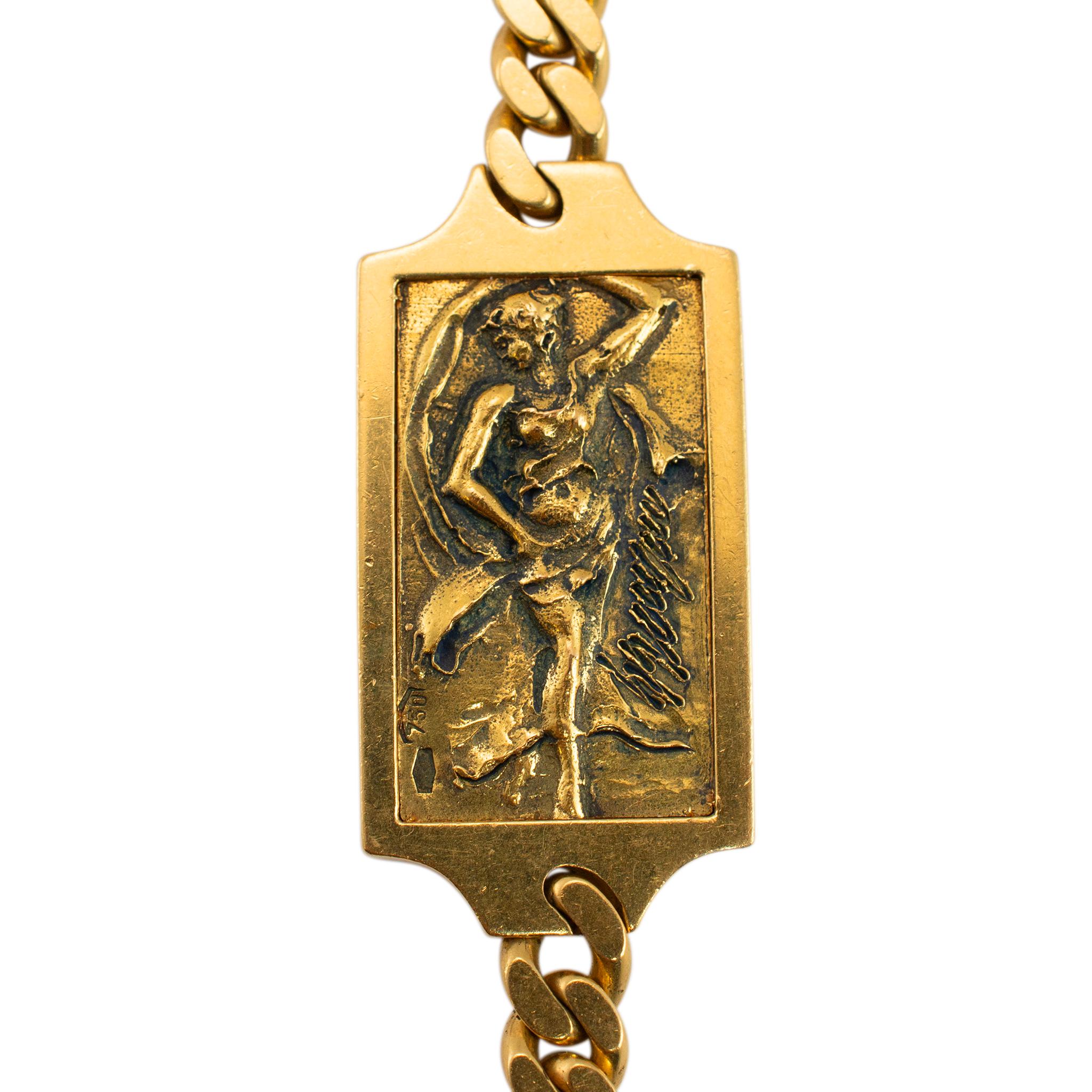 Women's Vintage 18K Yellow Gold Hand Crafted Portrait Station Chain Necklace For Sale