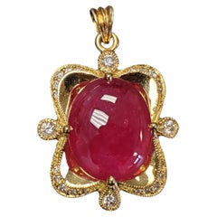 Vintage 18k Yellow Gold Huge Burma Red Ruby Cabochon and Diamond Pendant