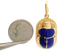 Vintage 18k Yellow Gold Inlaid Lapis Textured Scarab on Oval Plate Pendant