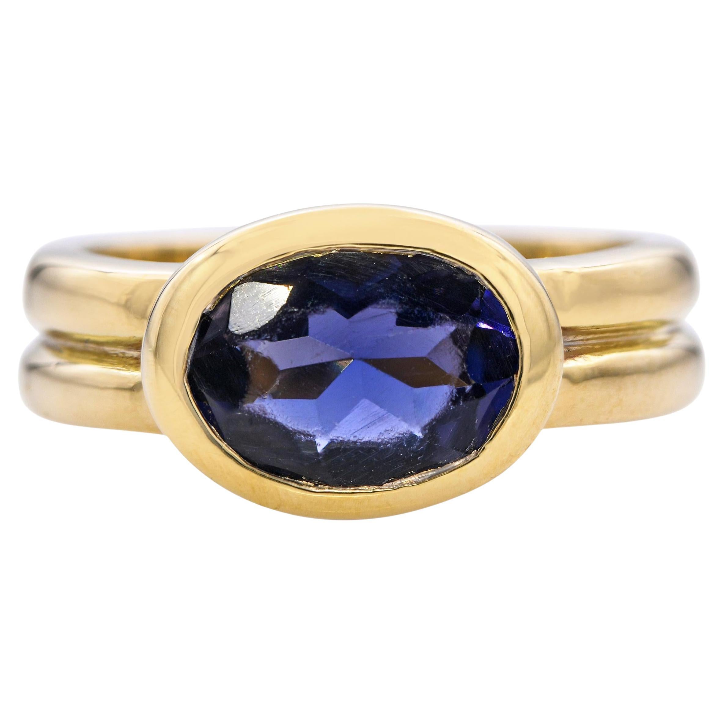 Vintage 18k Yellow Gold Iolite Bezel Ring