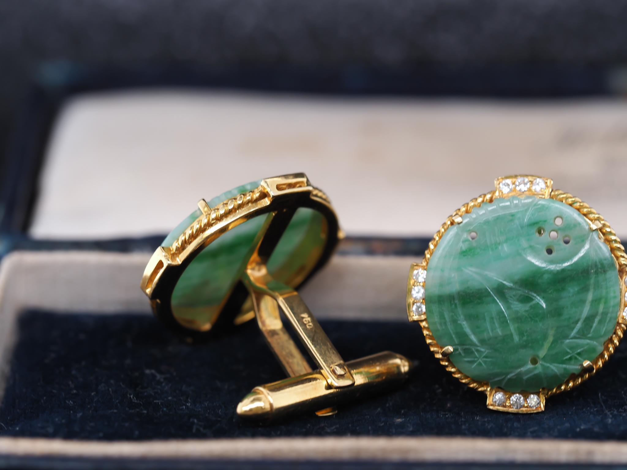 Men's Vintage 18K Yellow Gold Jade and Diamond Cufflinks For Sale