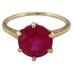 Vintage 18K Yellow Gold Lab Created Synthetic Ruby Solitaire 8.4mm Ring Size 5