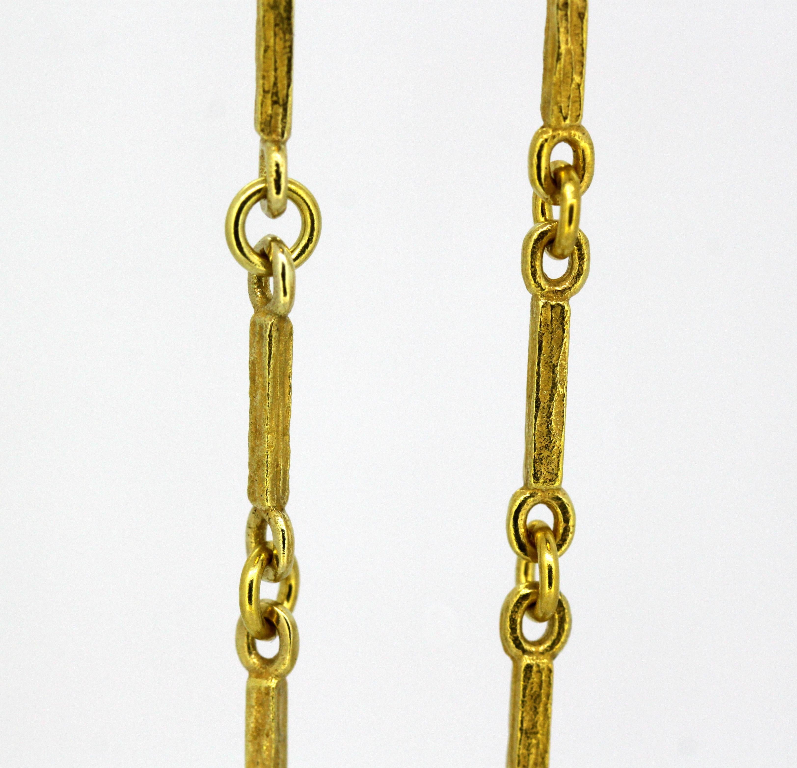 Vintage 18 Karat Yellow Gold Ladies Necklace with Pendant and Diamonds, 1970s 1