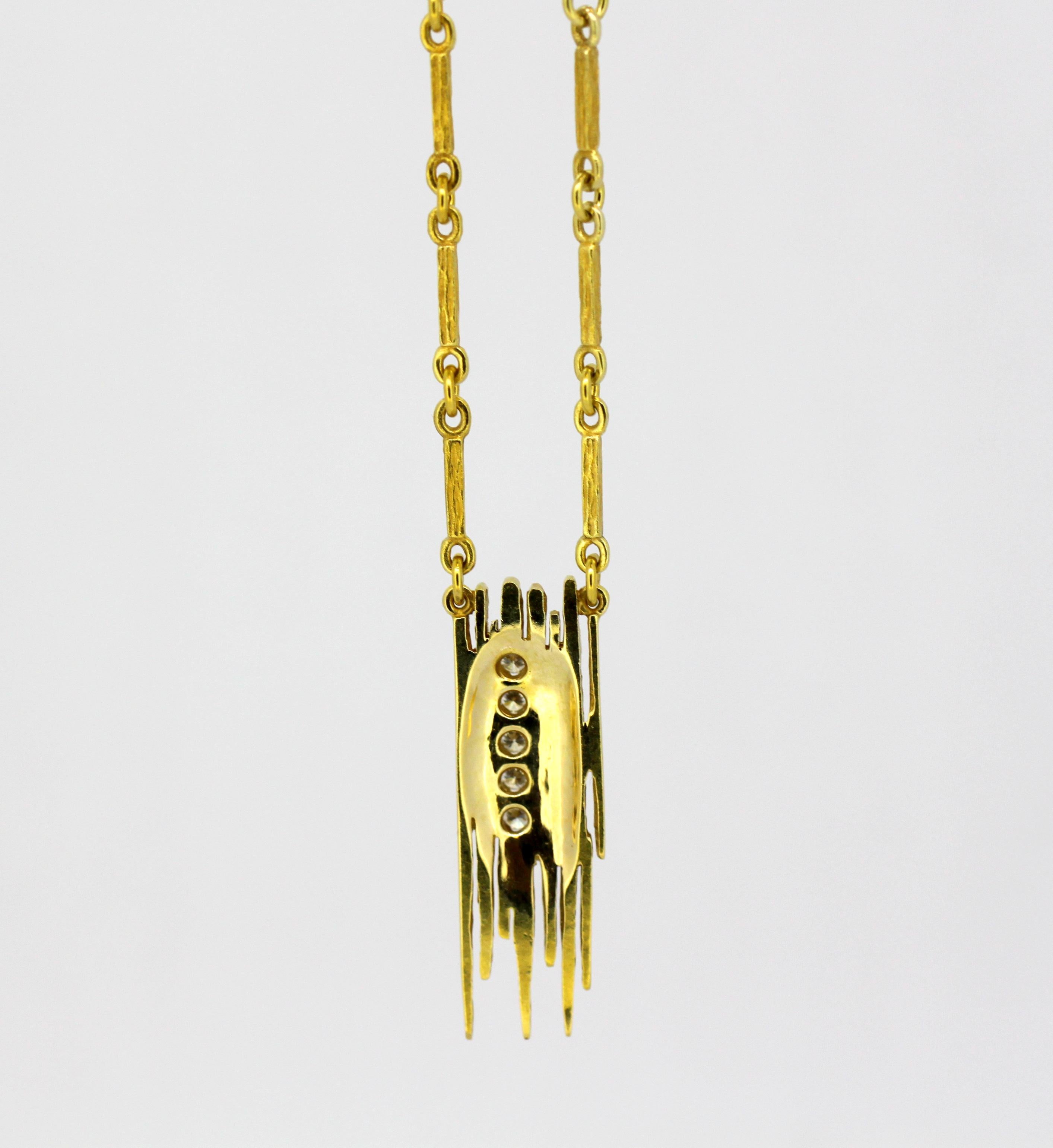 Vintage 18 Karat Yellow Gold Ladies Necklace with Pendant and Diamonds, 1970s 3