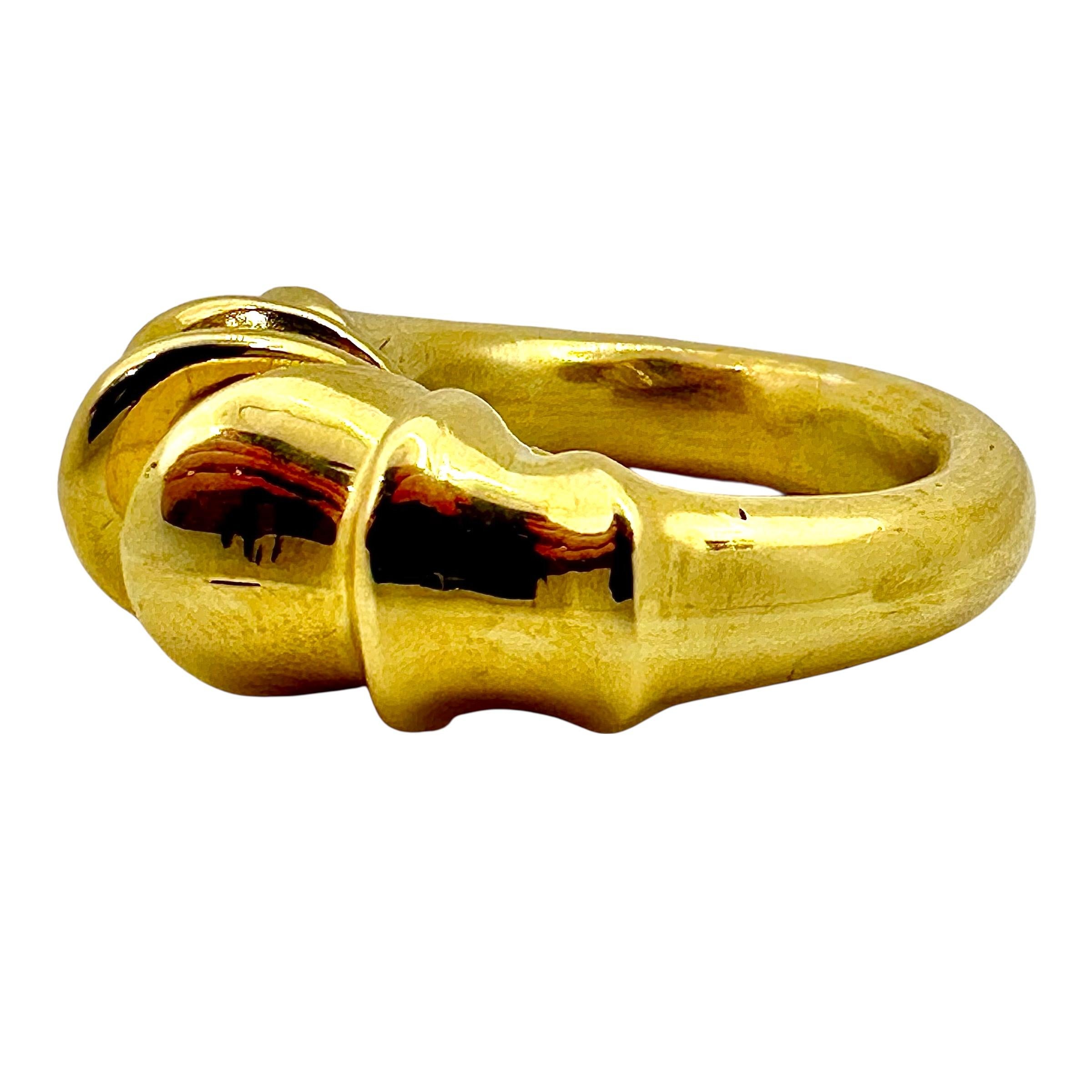 Anello d'epoca in oro giallo 18 carati Lalaounis Split Front con doppio motivo a cornucopia in vendita 2