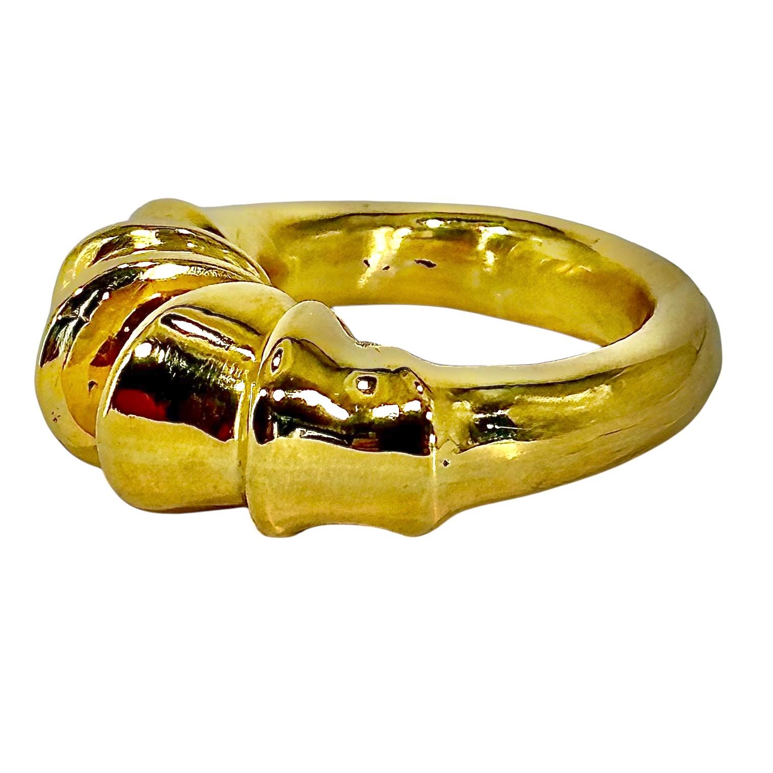 Anello d'epoca in oro giallo 18 carati Lalaounis Split Front con doppio motivo a cornucopia in vendita 3