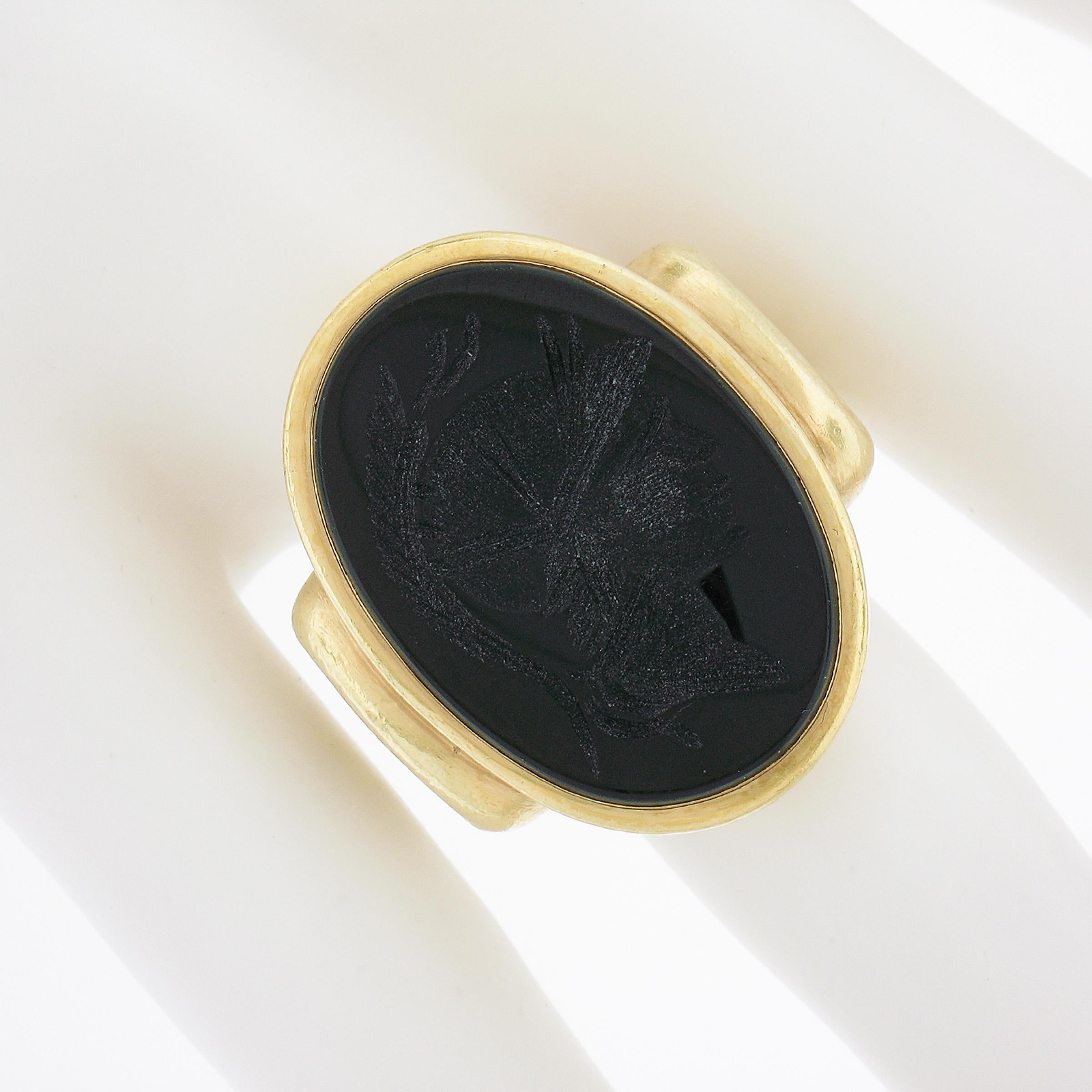 Oval Cut Vintage 18K Yellow Gold Large Oval Black Onyx Carved Intaglio Trojan Heavy Ring For Sale