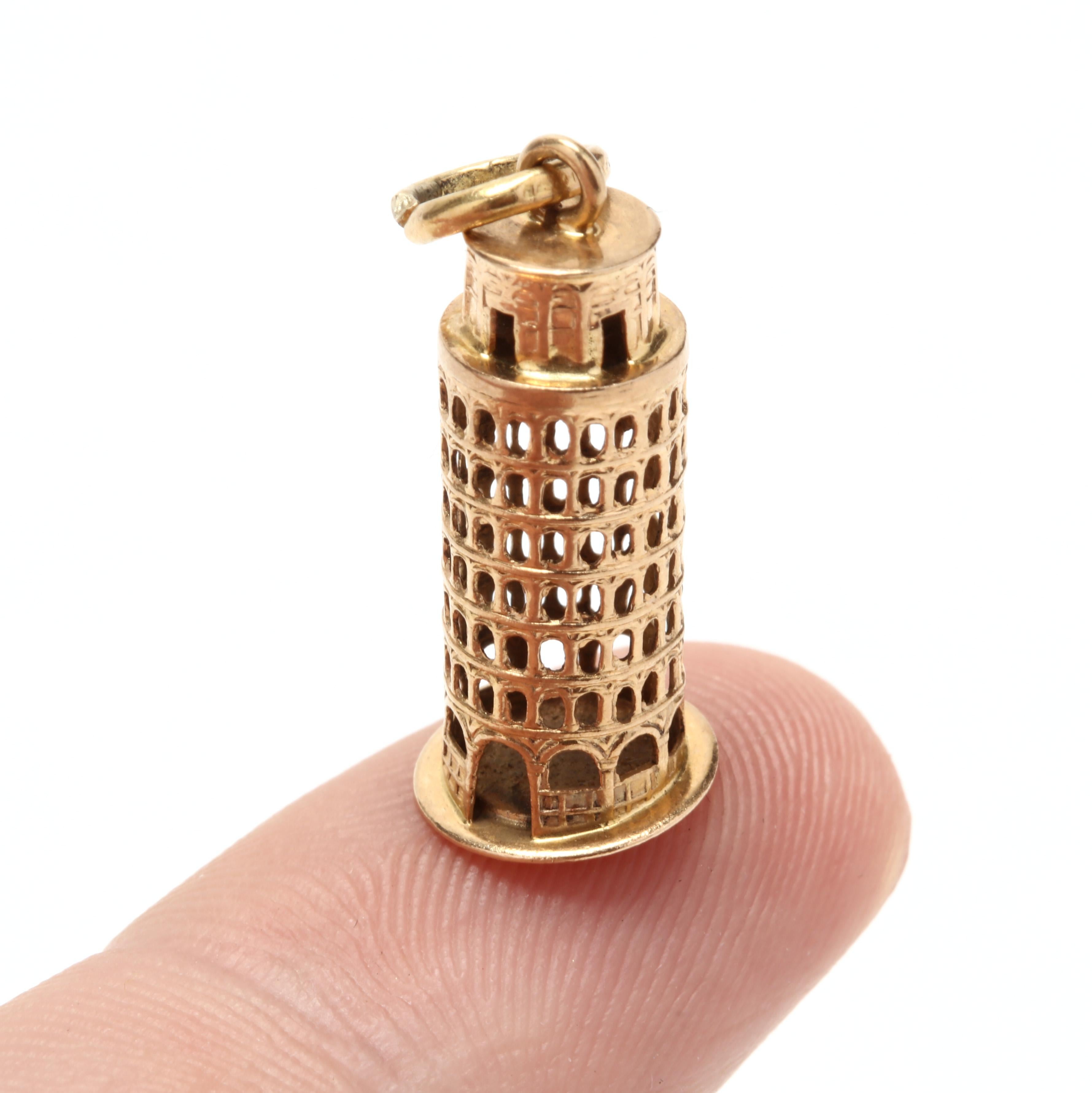 Vintage 18 Karat Yellow Gold Leaning Tower of Pisa Charm or Pendant 1