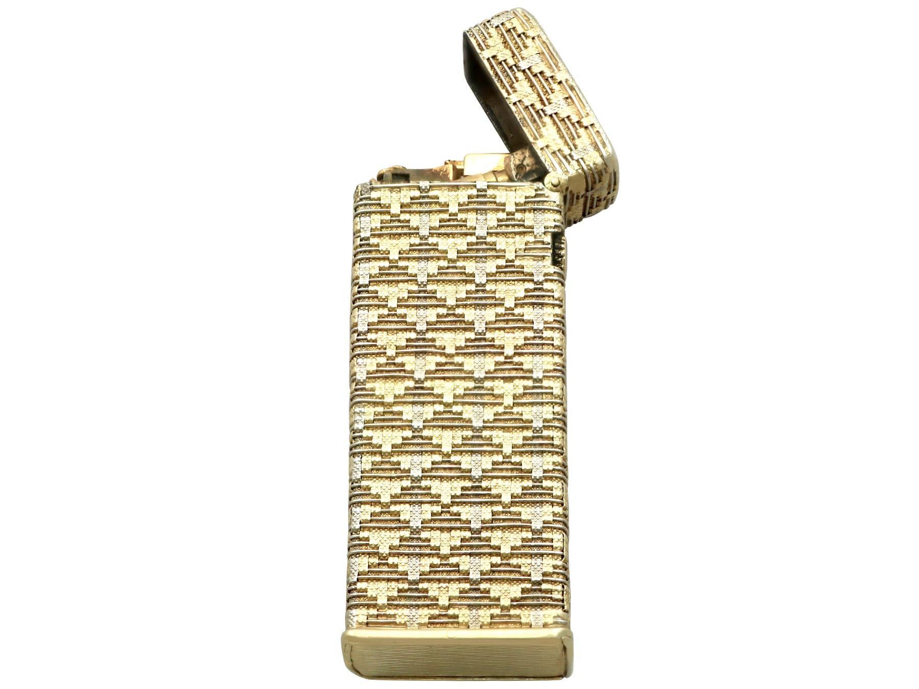 Vintage 18k Yellow Gold Lighter Circa 1970 en vente 7