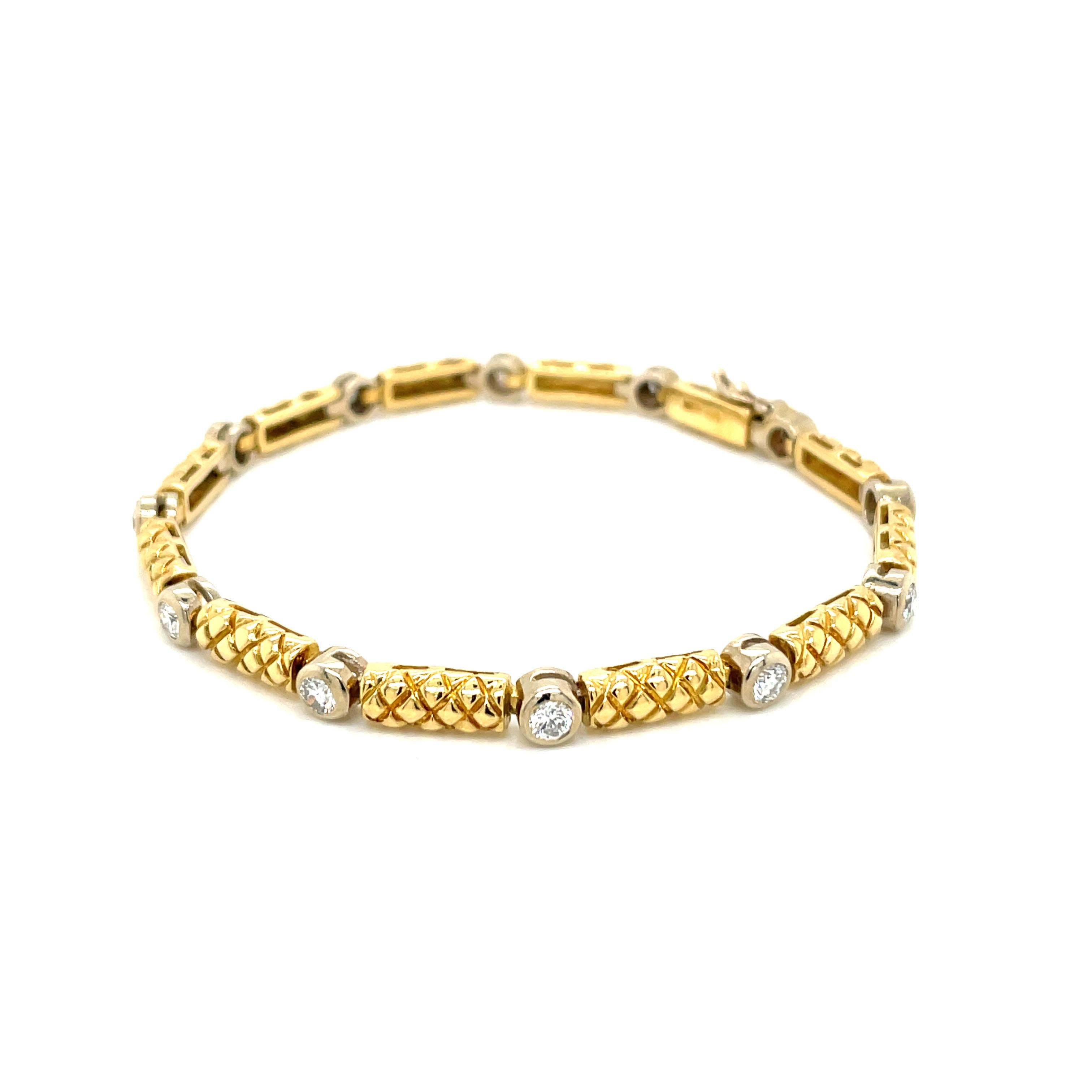 Bracelet vintage en or jaune 18 carats à maillons et diamants Bon état - En vente à Boston, MA
