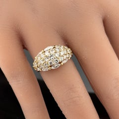 Anello vintage a cupola in oro giallo 18 carati con diamanti taglio marquise e rotondo — 2,29 carati in totale