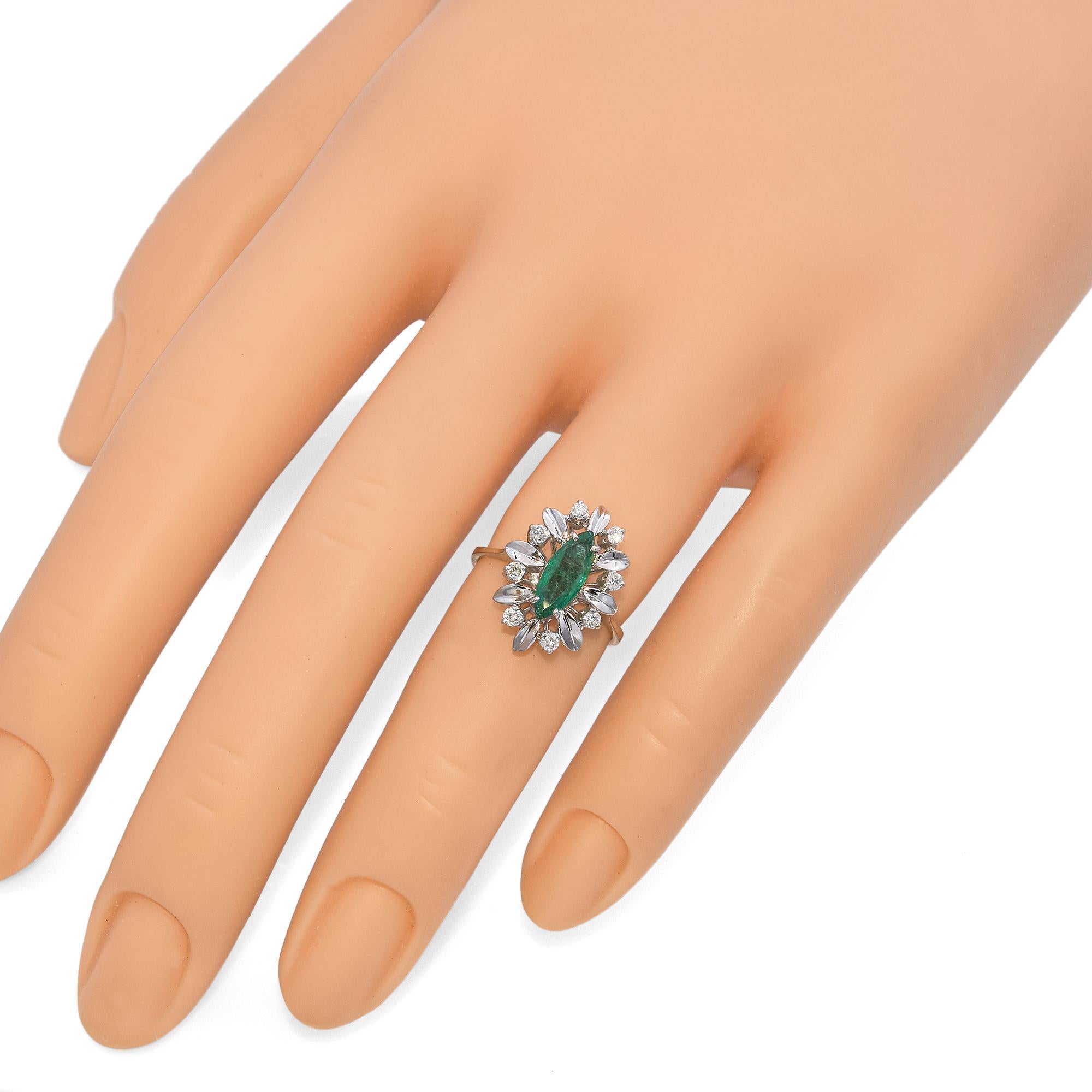 Marquise Cut Vintage 18k Yellow Gold Marquise Emerald Diamond Ring For Sale
